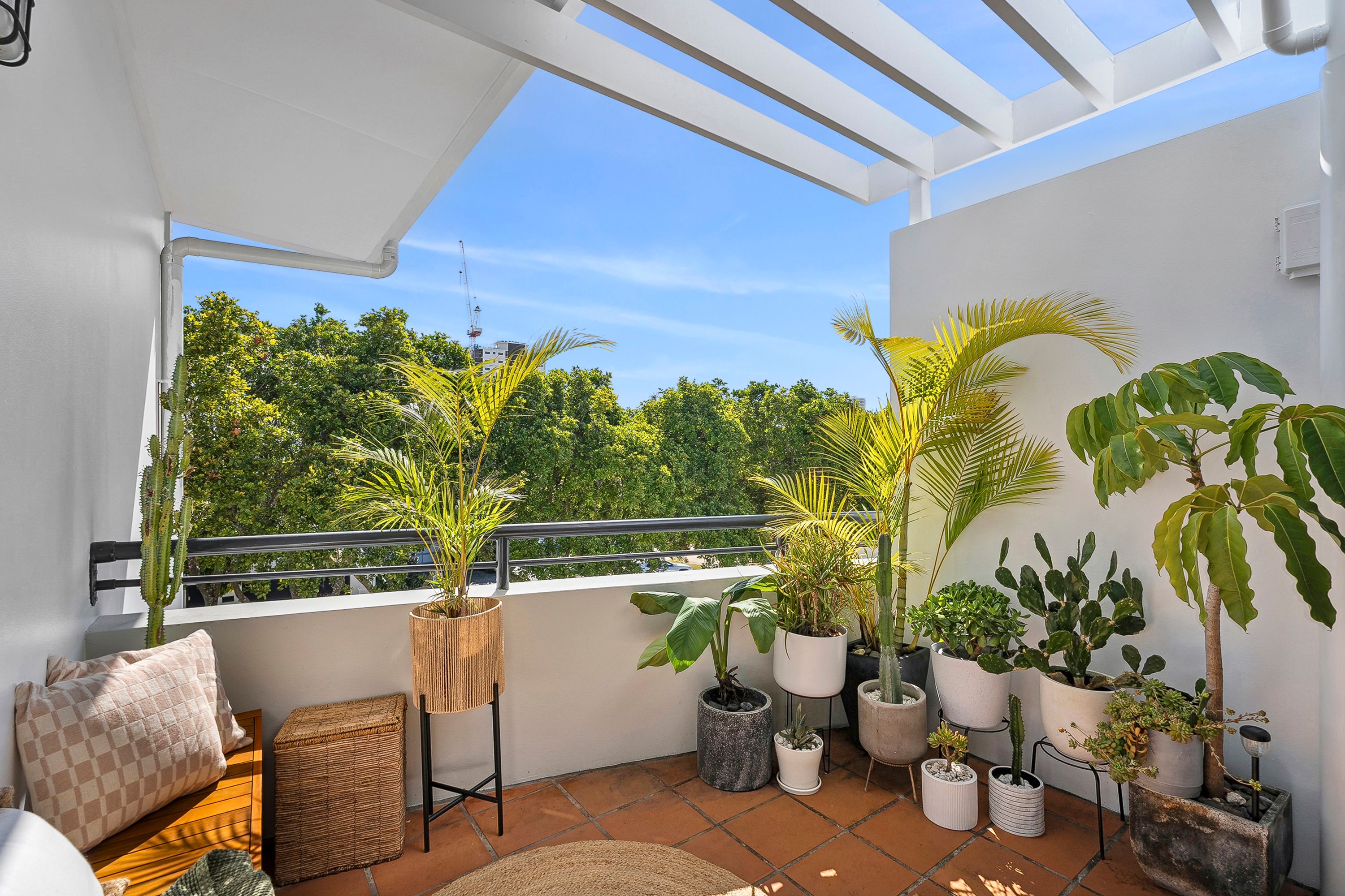 27/20-26 Illawong Street, Surfers Paradise, QLD 4217
