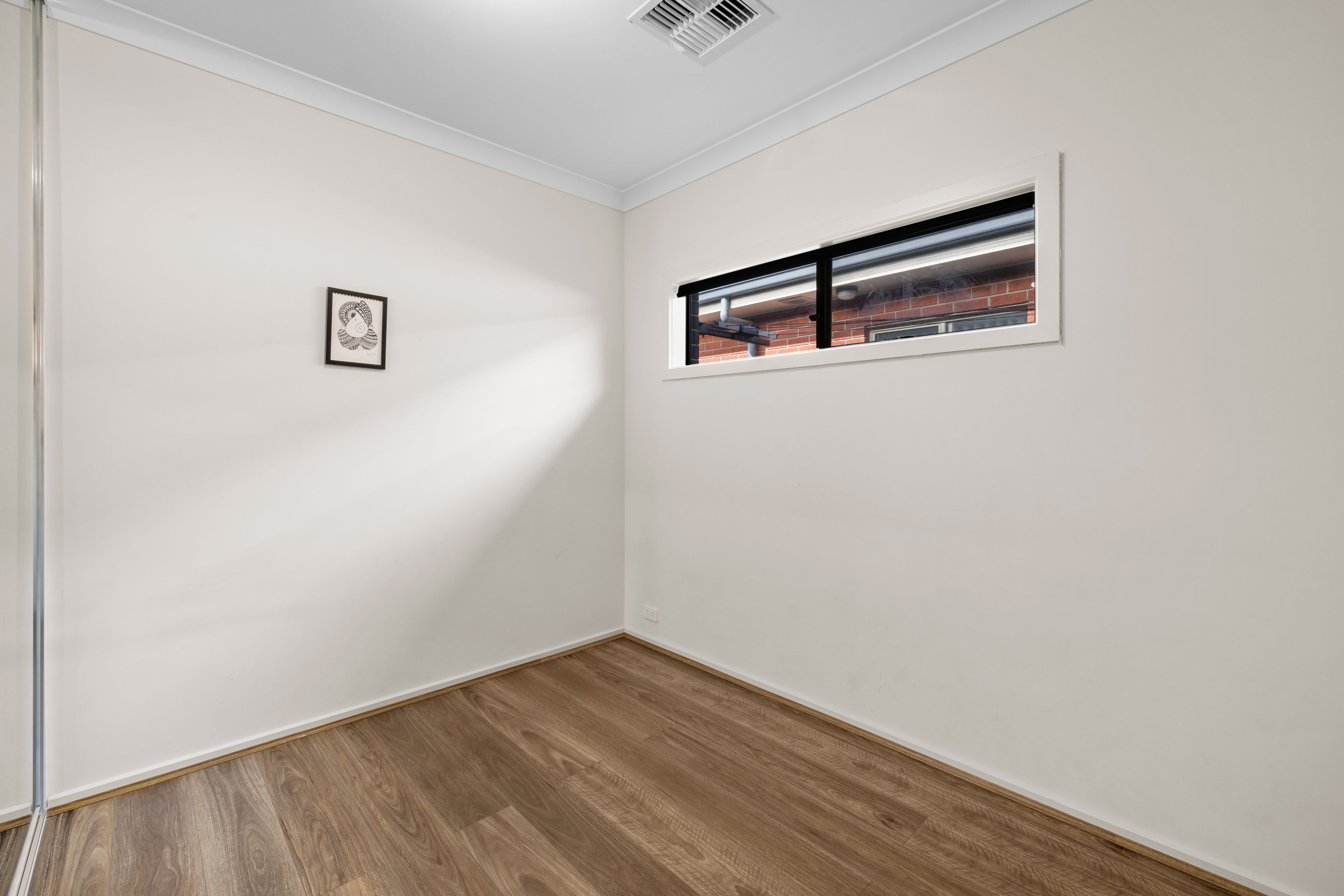 32 Devon Street — photo 17 of 24