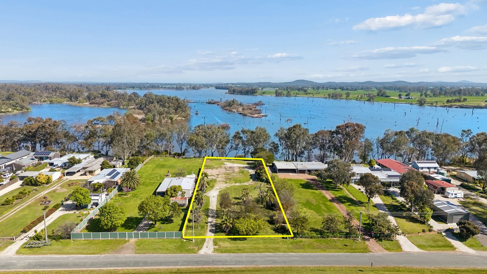 16 Mcleod Street, Kirwans Bridge, VIC 3608