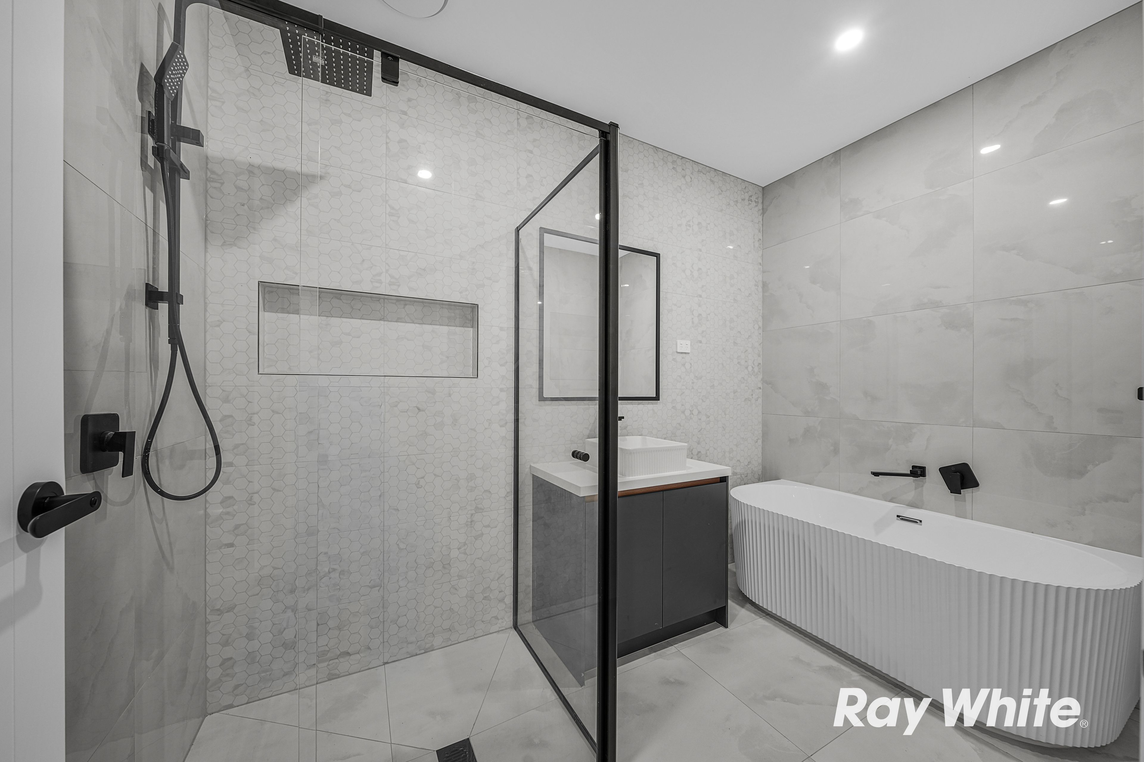 32 Baguette Road — photo 16 of 18