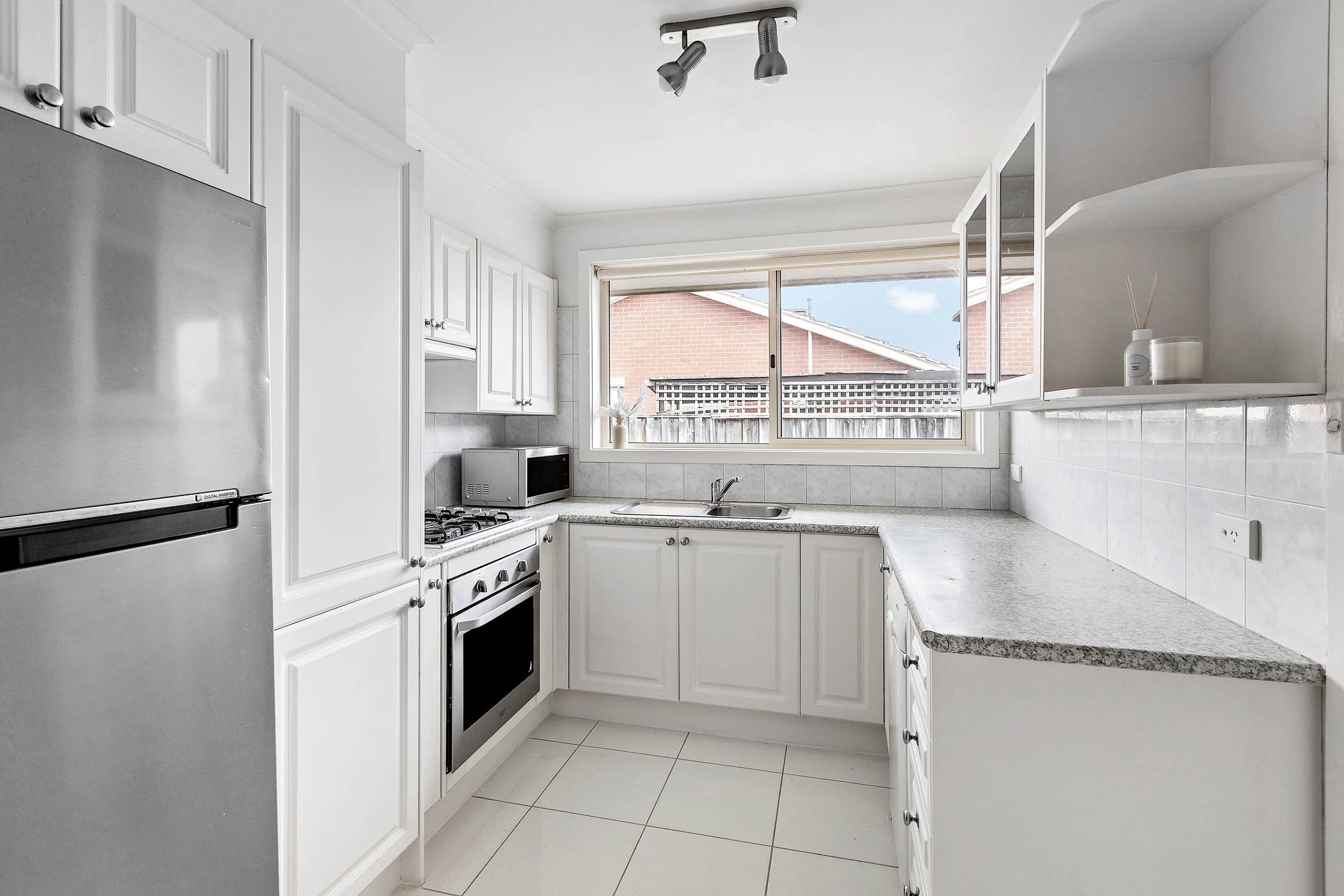 16 Bundy Court, Frankston North, VIC 3200