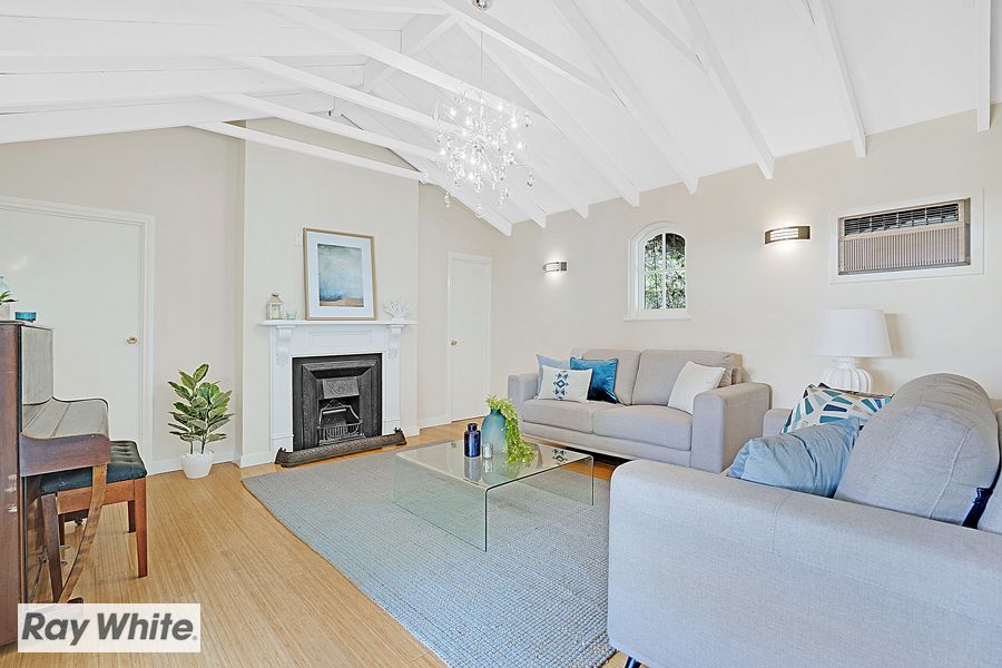 10 Polyantha Gardens, Mirrabooka, WA 6061