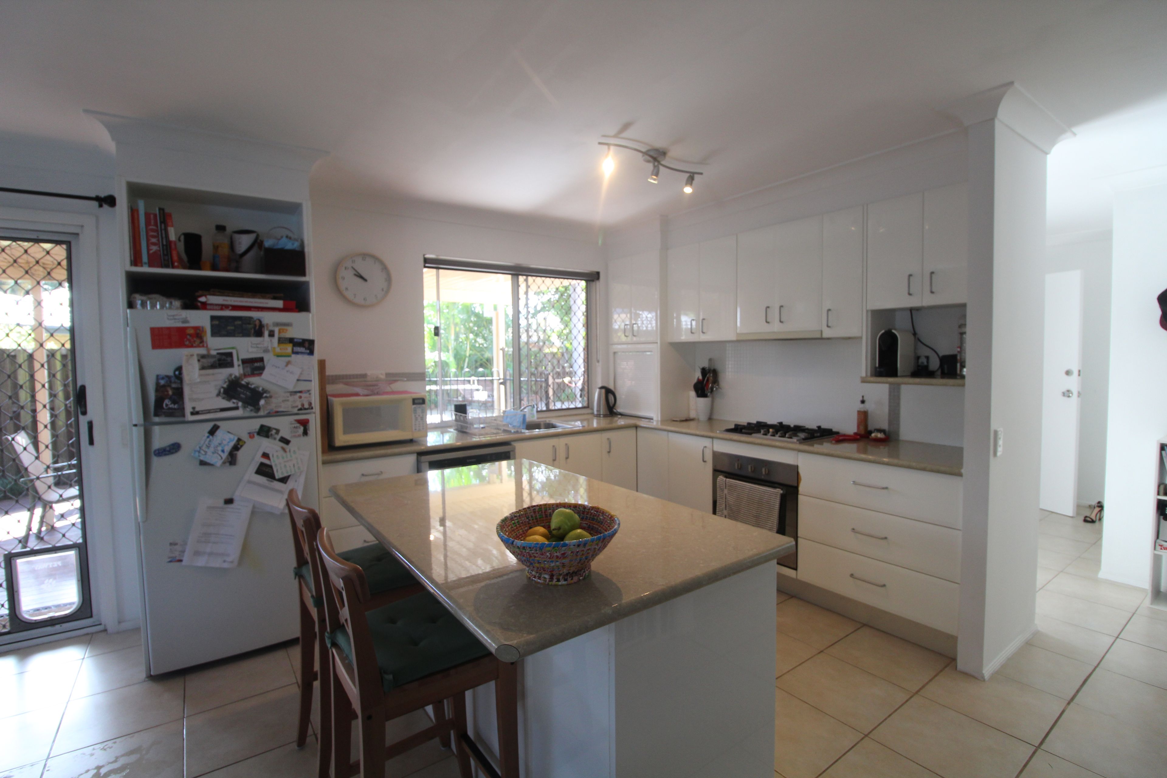 2/5 ST LUCIA Court, Varsity Lakes, QLD 4227