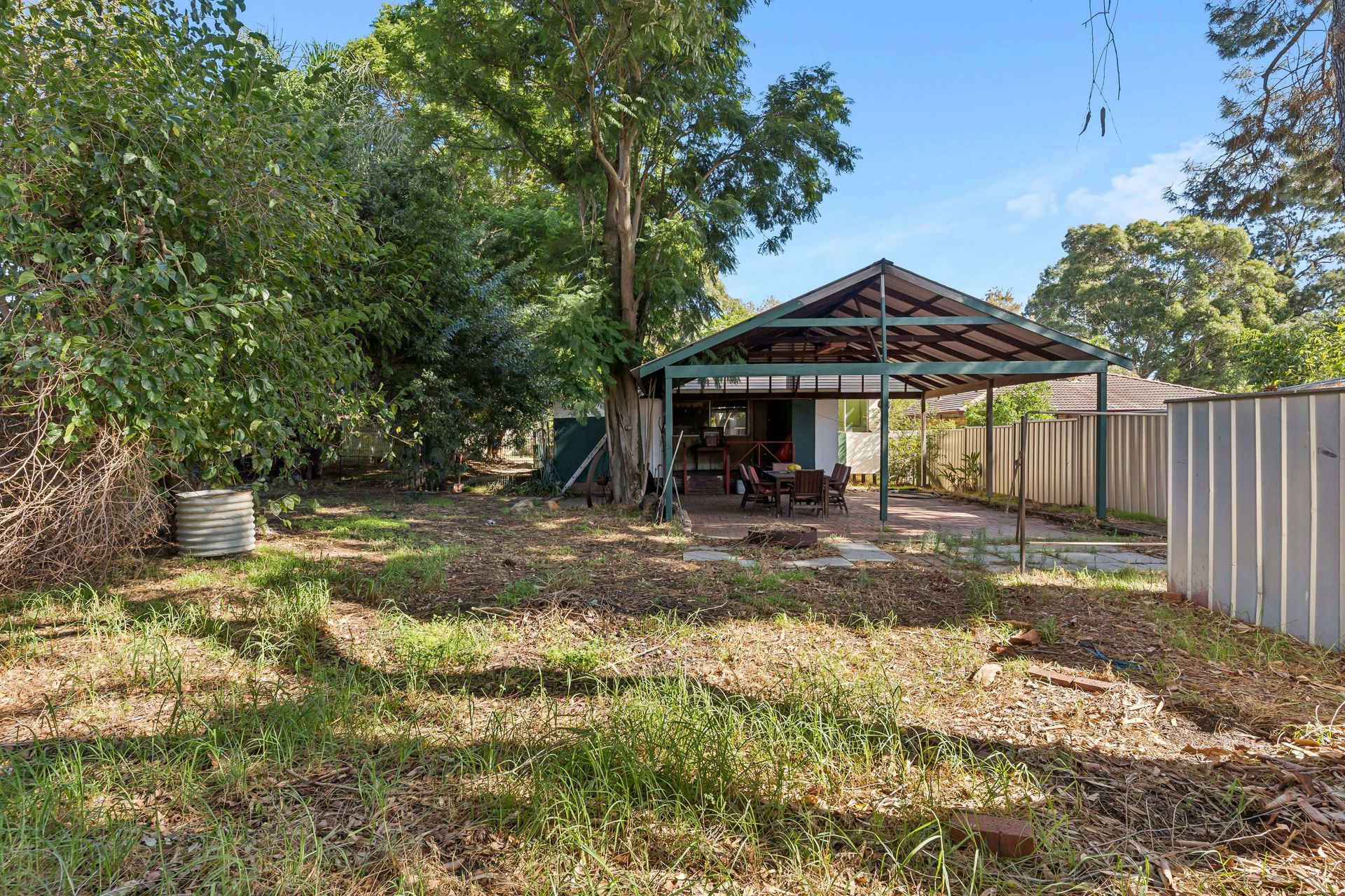 464 Kalamunda Road — photo 18 of 28
