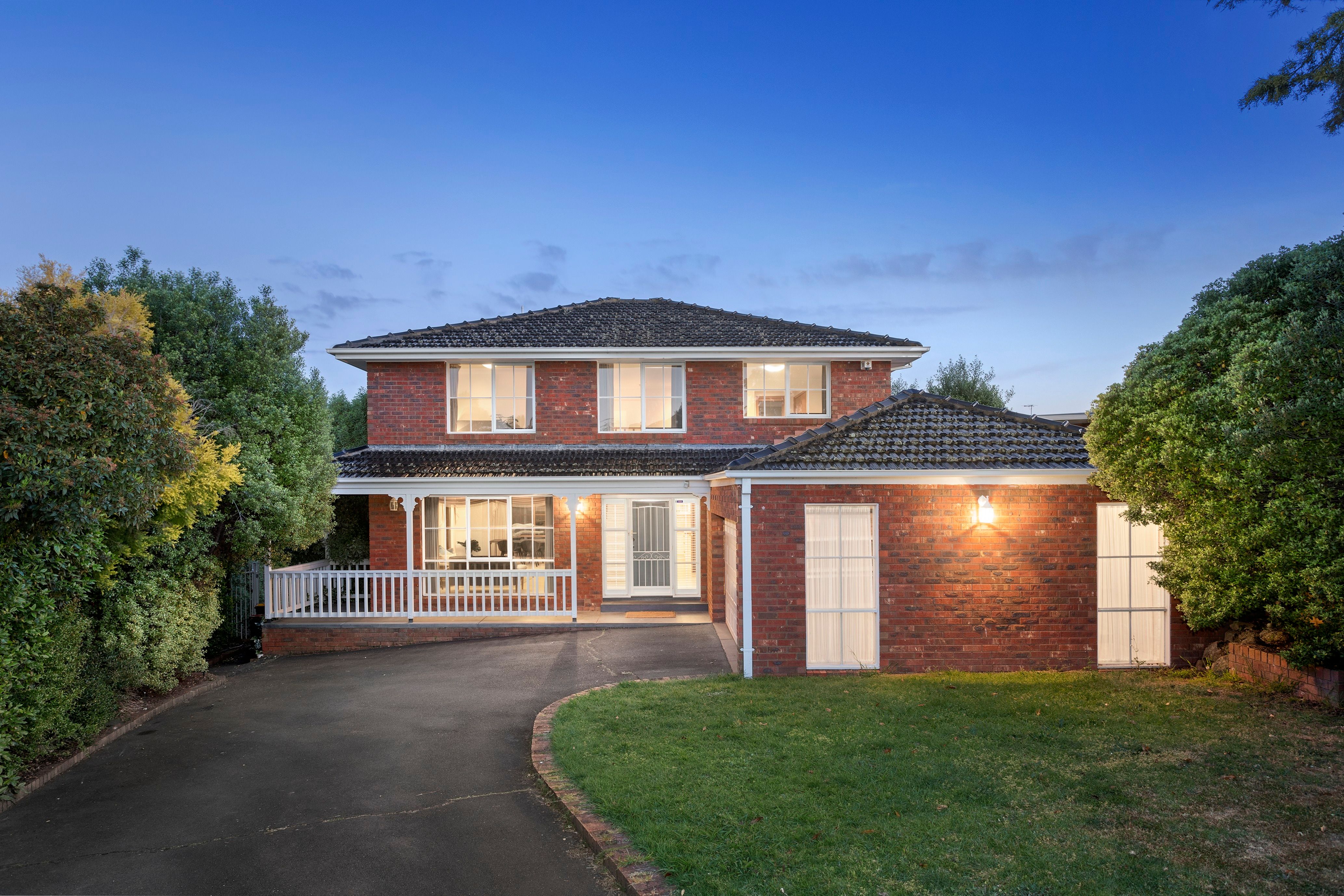 4 Hallifax Court, Doncaster East VIC 3109