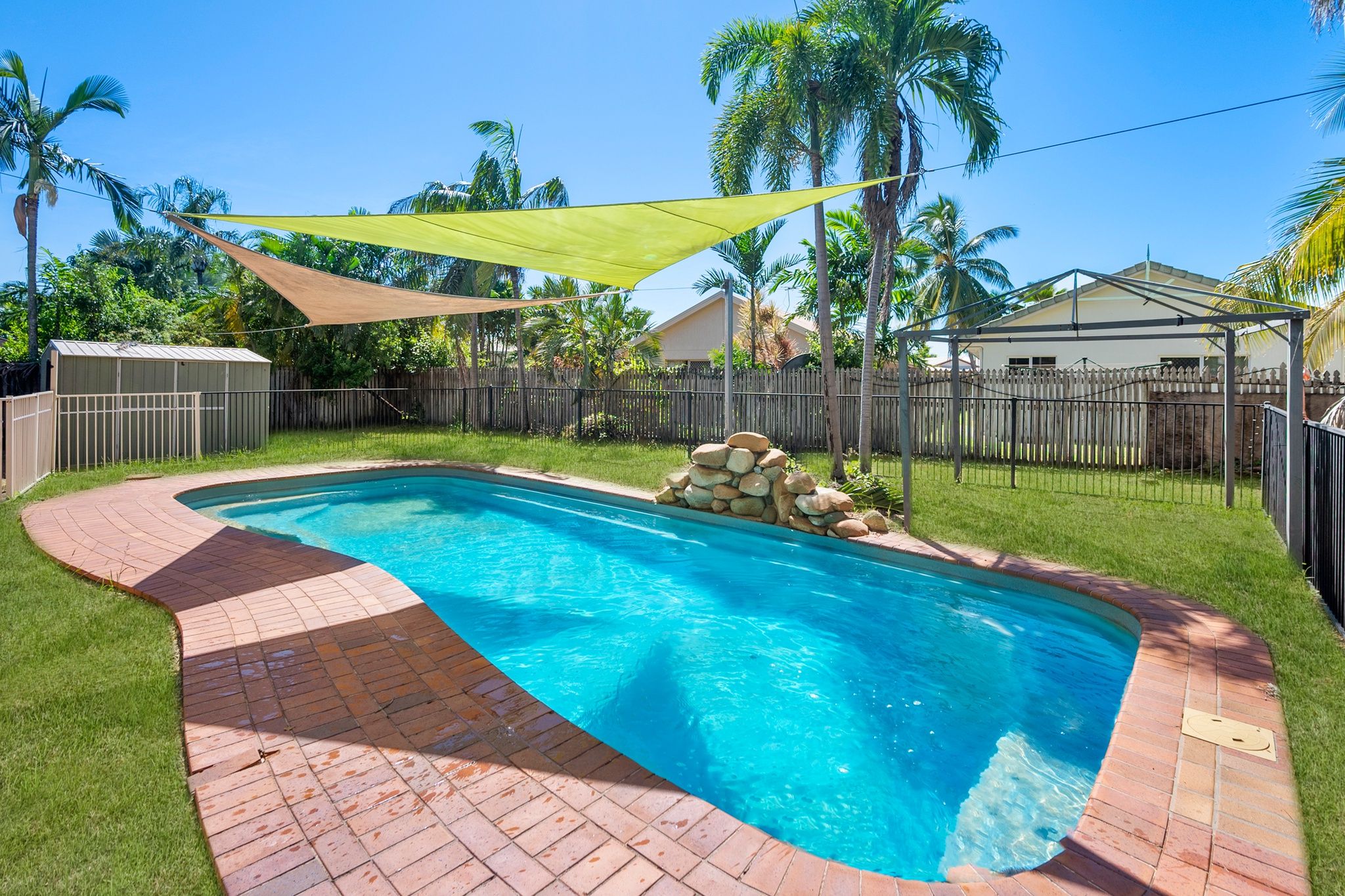 18 Jenkinson Drive, Annandale QLD 4814