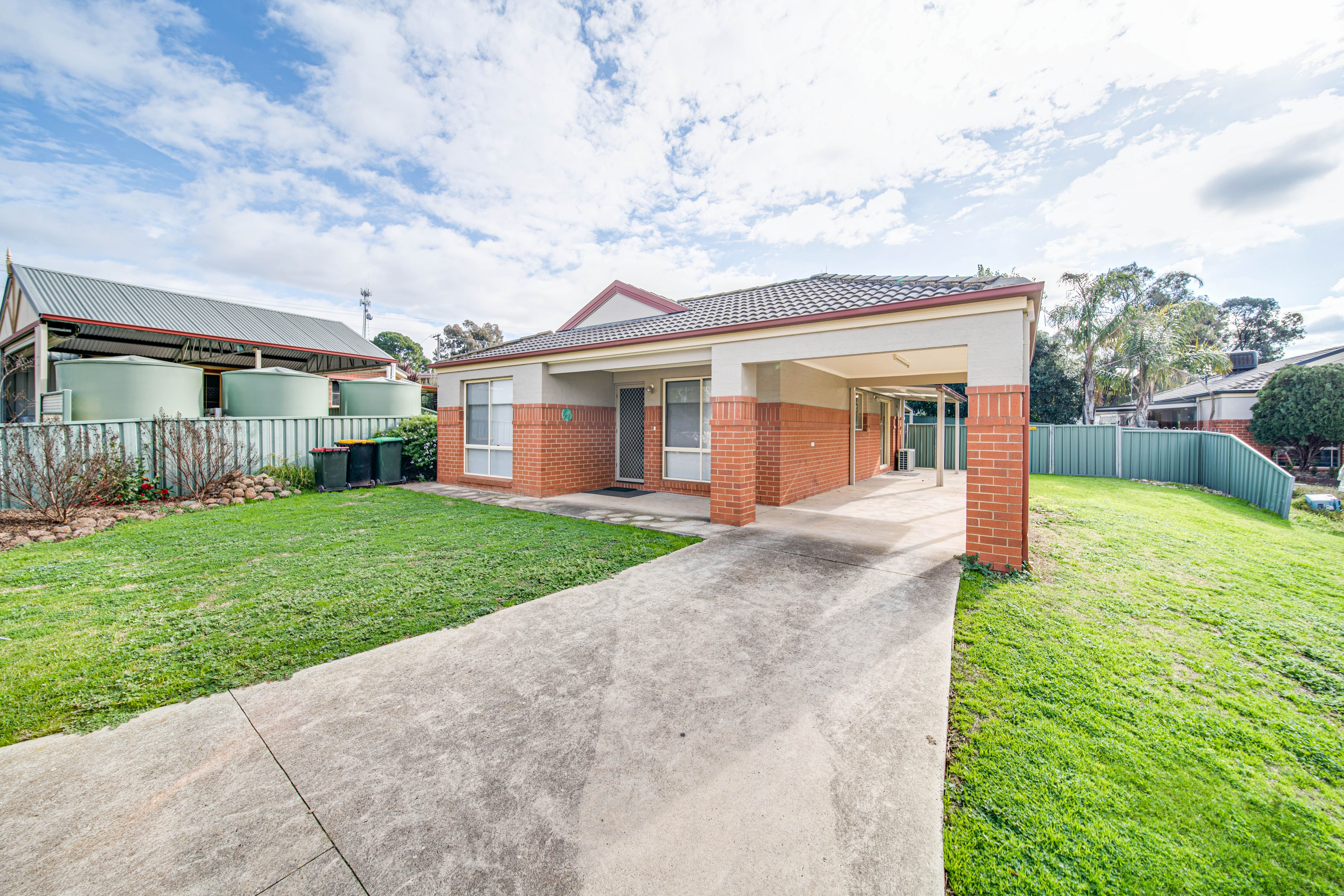 3 Jorben Place, Golden Square, VIC 3555