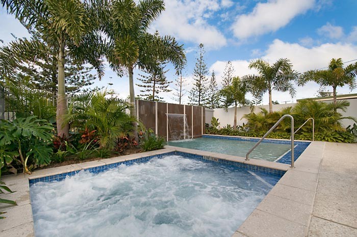 152/25 Surf Parade 'Ocean Pacific', Broadbeach, QLD 4218