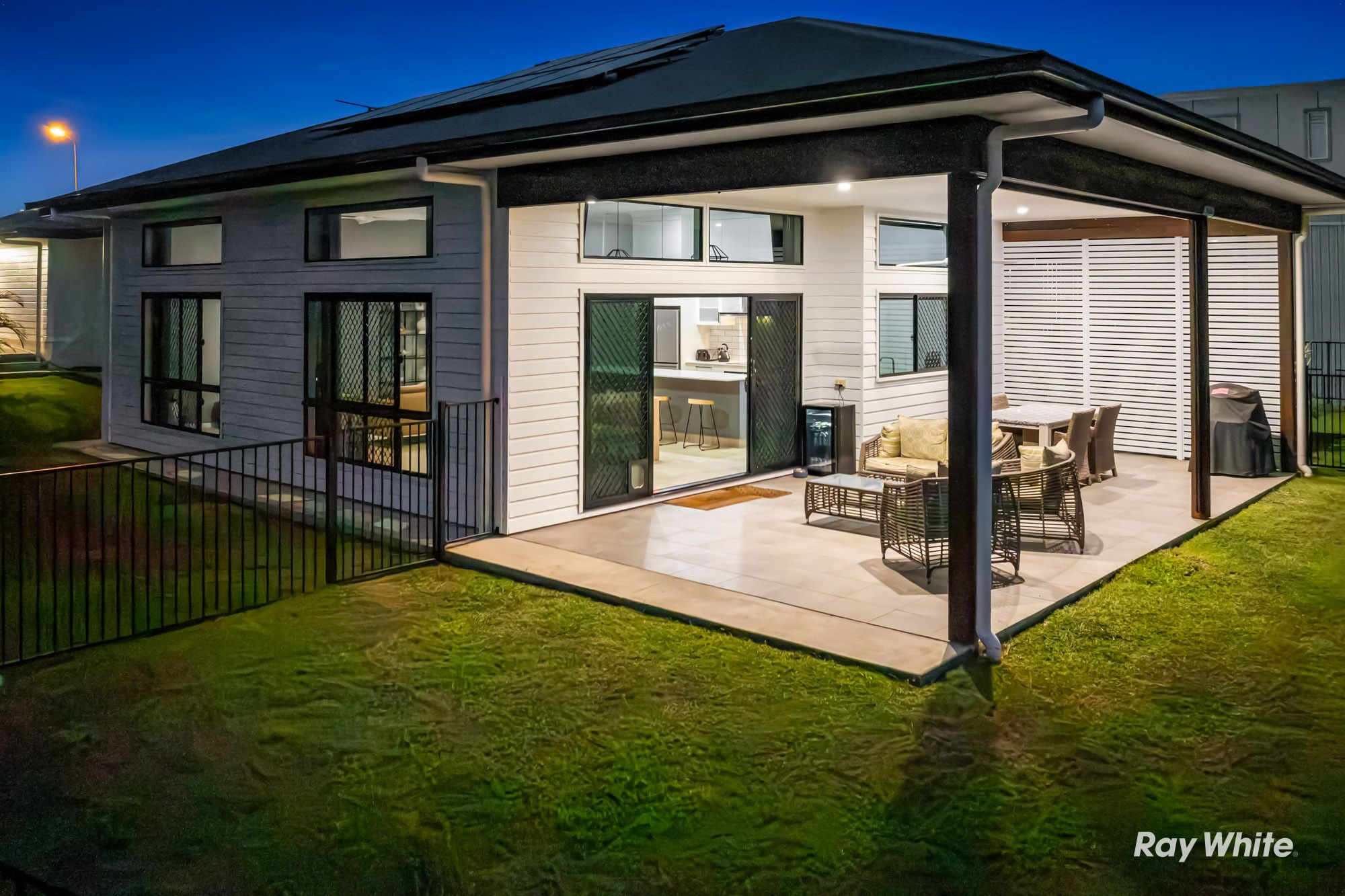 23 Shannons Drive — photo 12 of 30