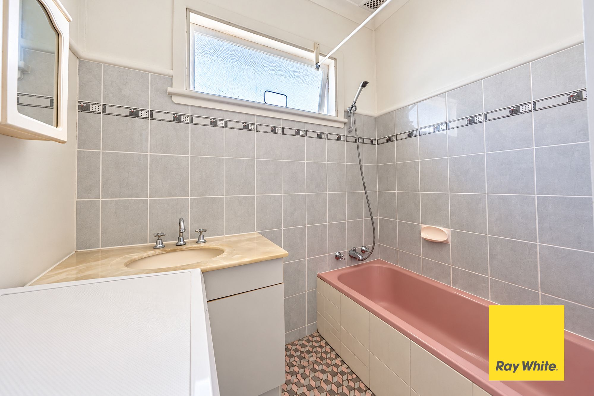 320 Ocean Beach Road — photo 10 of 22