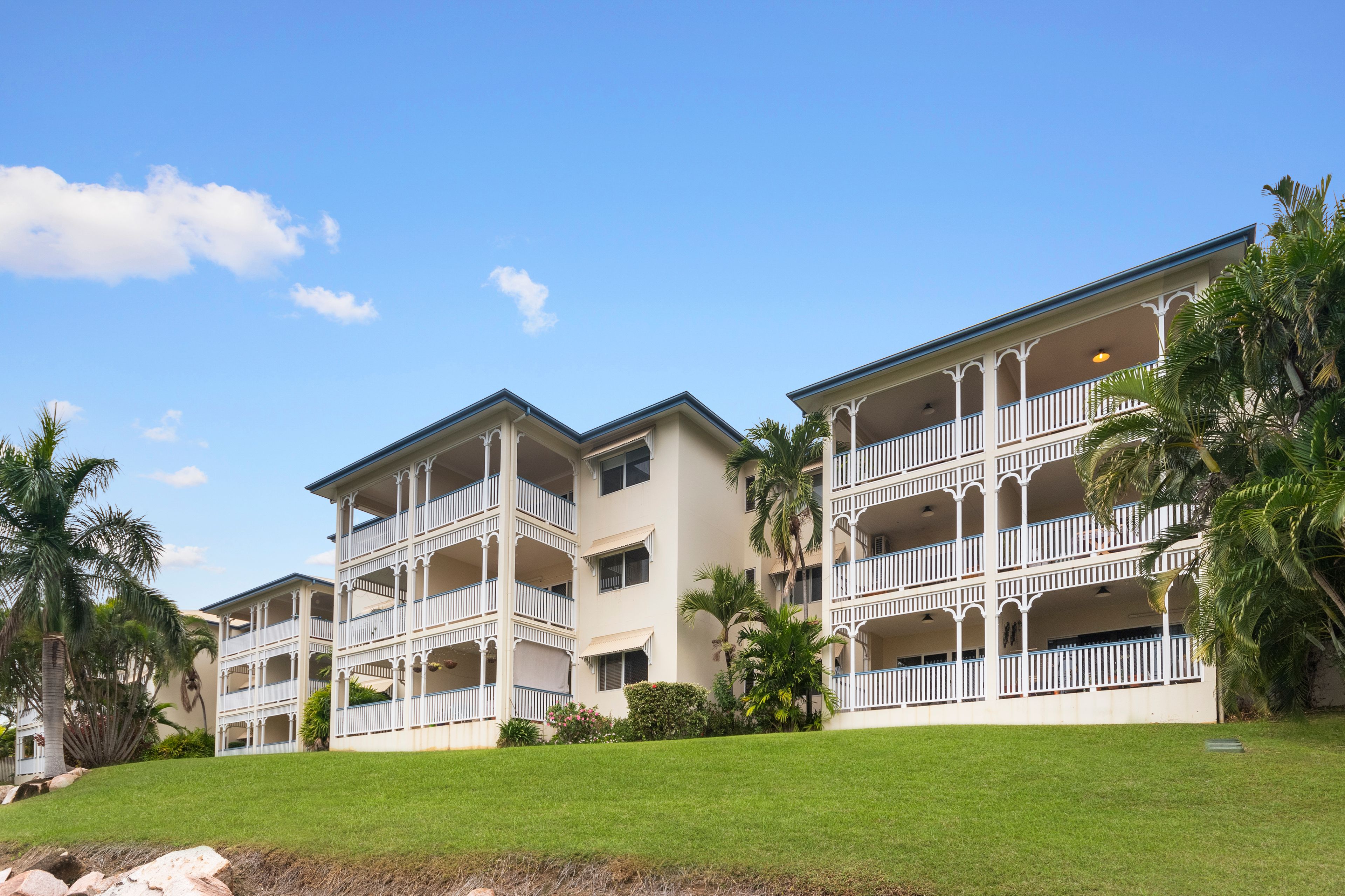24/24-28 Martinez Avenue, West End, QLD 4810