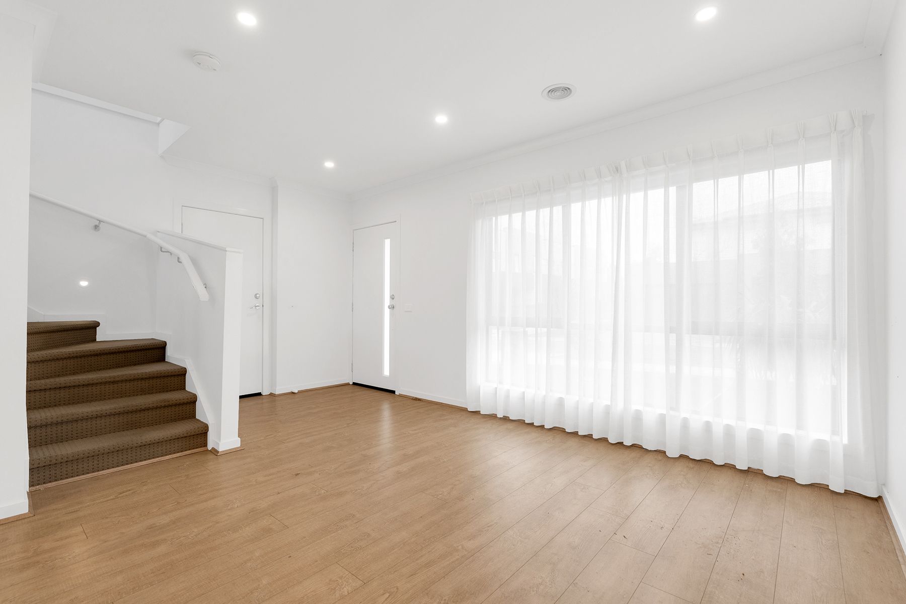 97 Regatta Drive — photo 6 of 17