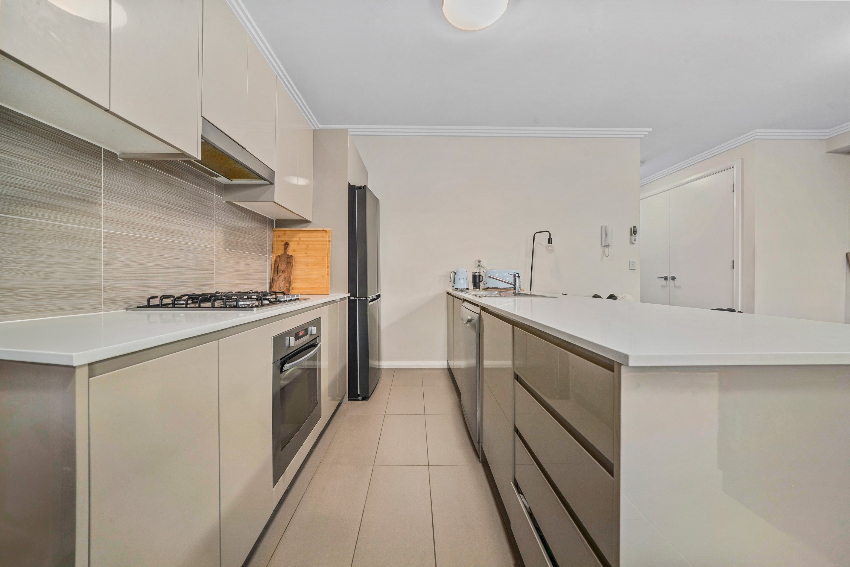 16 Tyler Street, JORDAN SPRINGS, NSW 2747