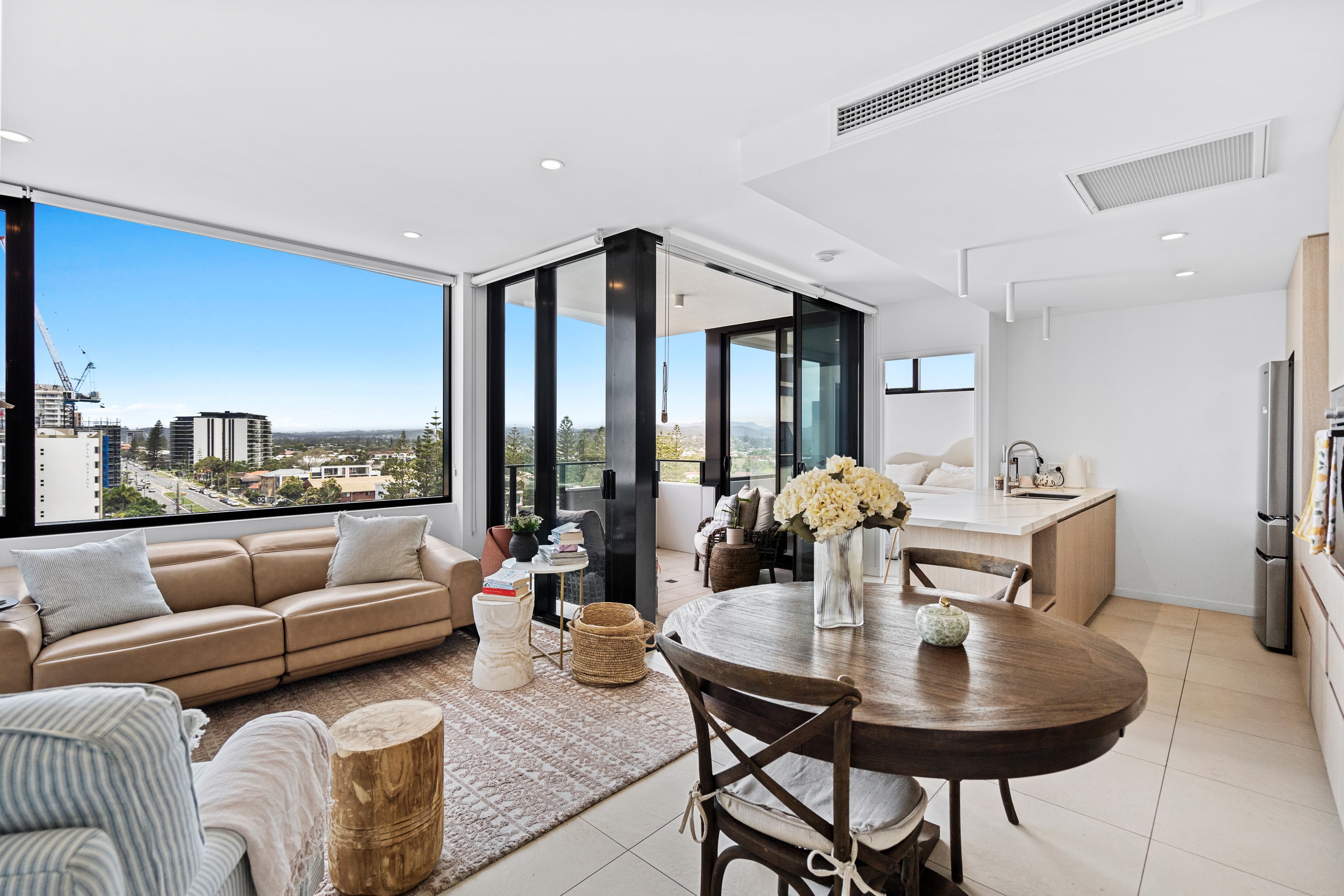 801/3 Twenty Third Avenue, Palm Beach, QLD 4221