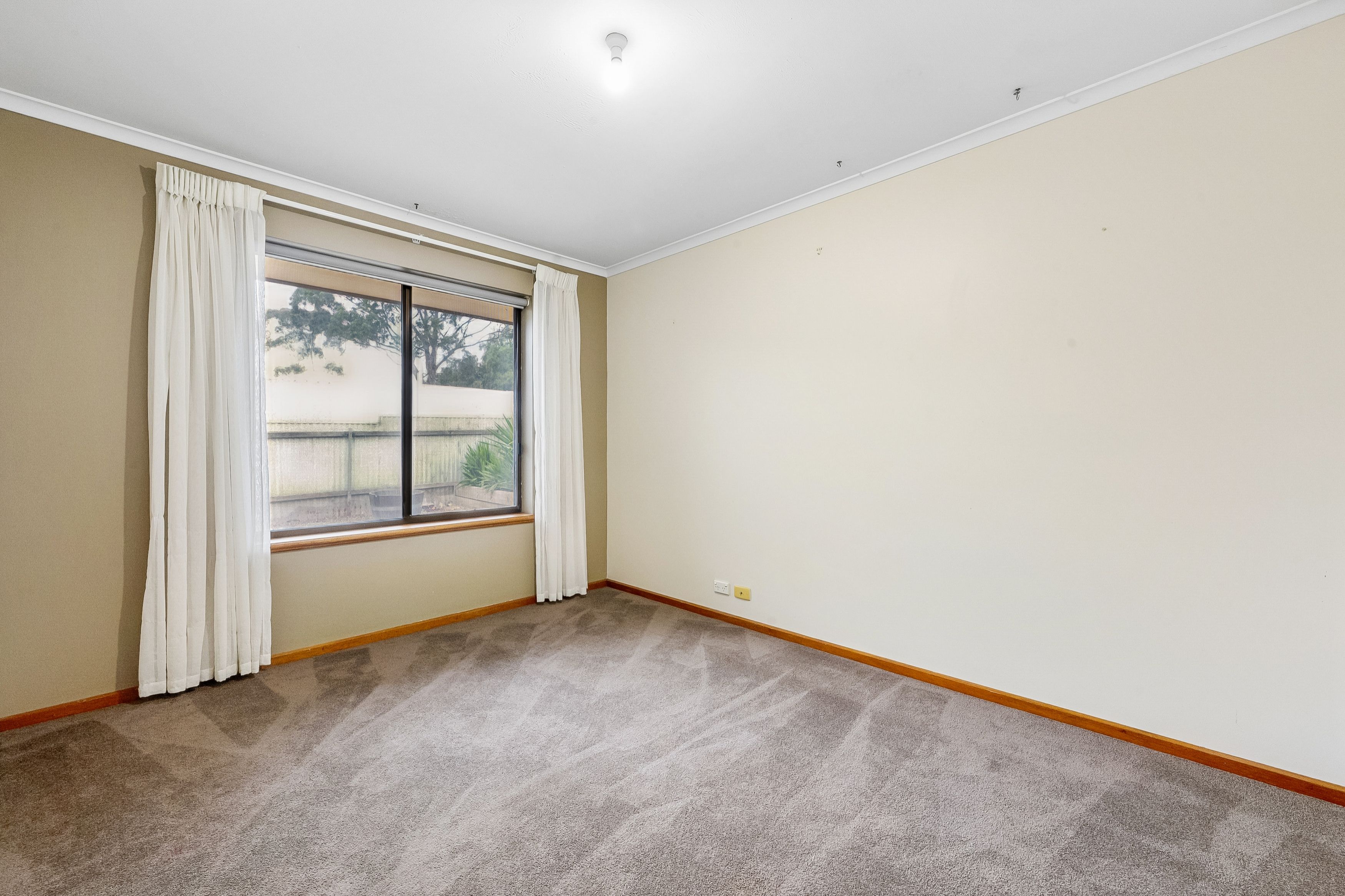 22 Caroline Street — photo 5 of 10