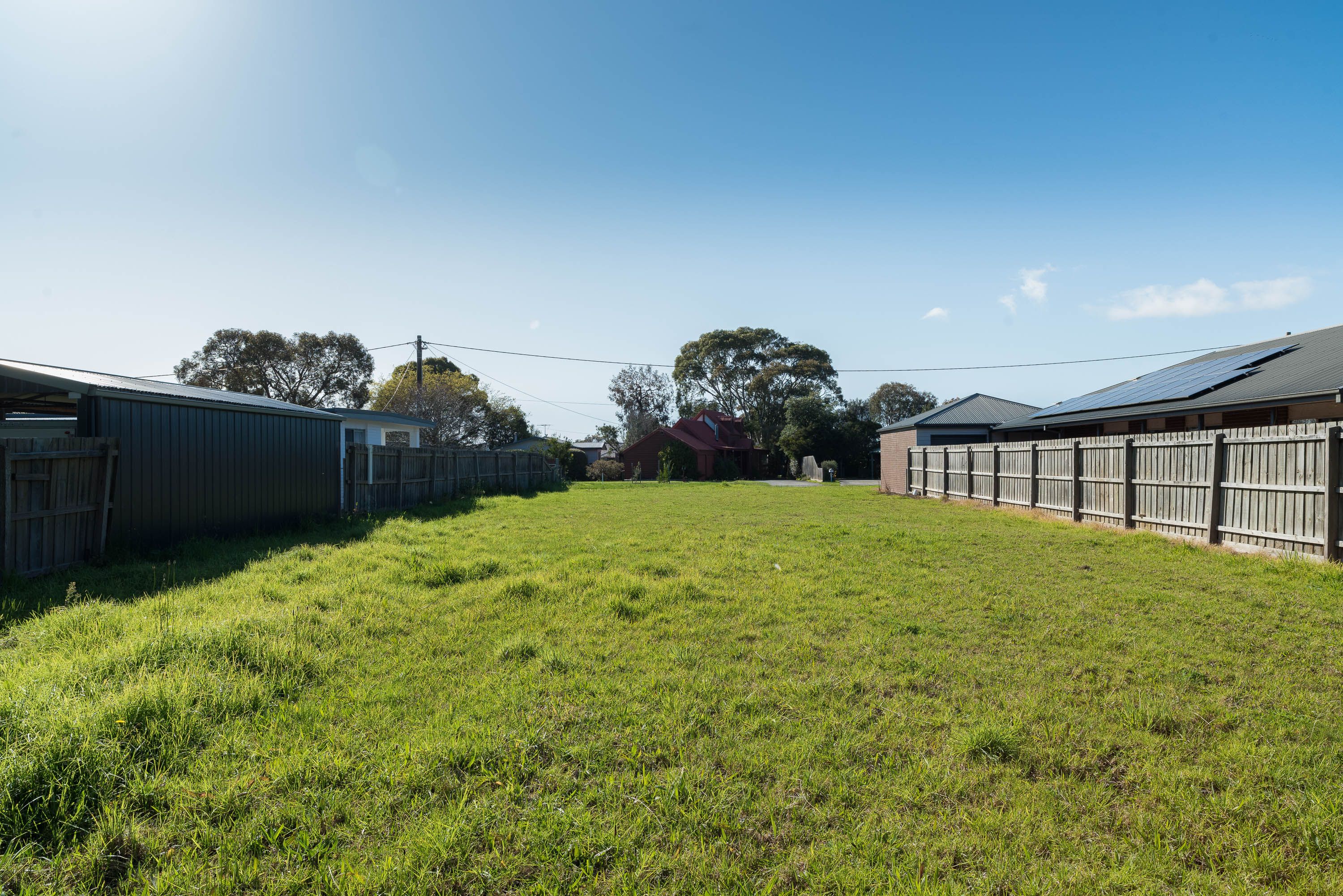 28 Monash Avenue — photo 5 of 5