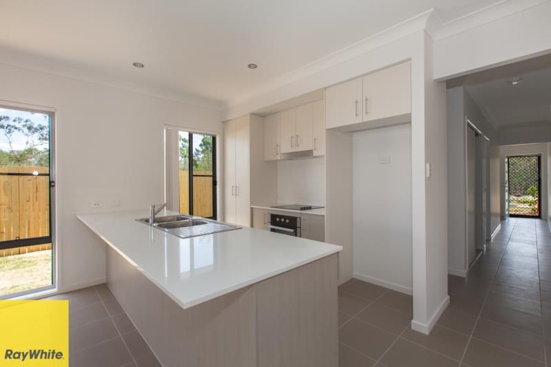 12 Dawson Place, Brassall, QLD 4305
