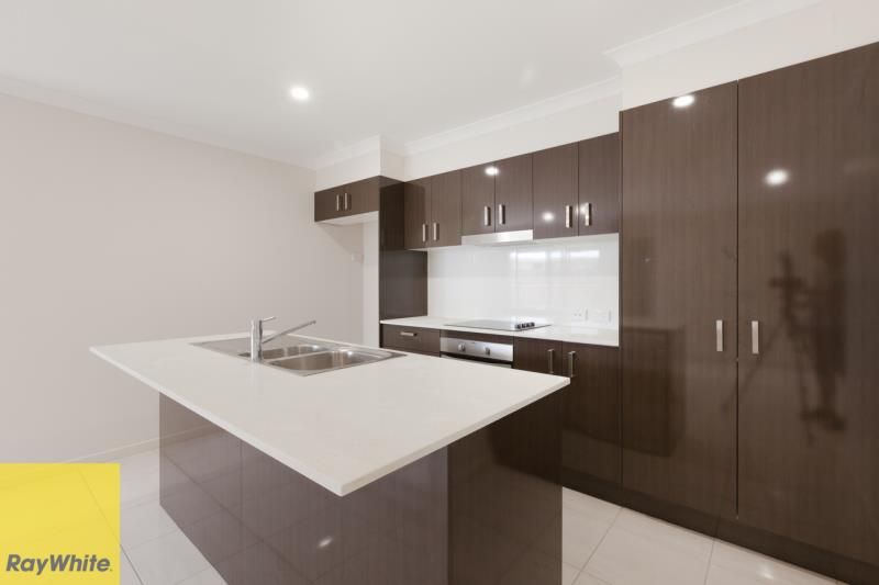 3 De Graaf Street, Bellbird Park, QLD 4300