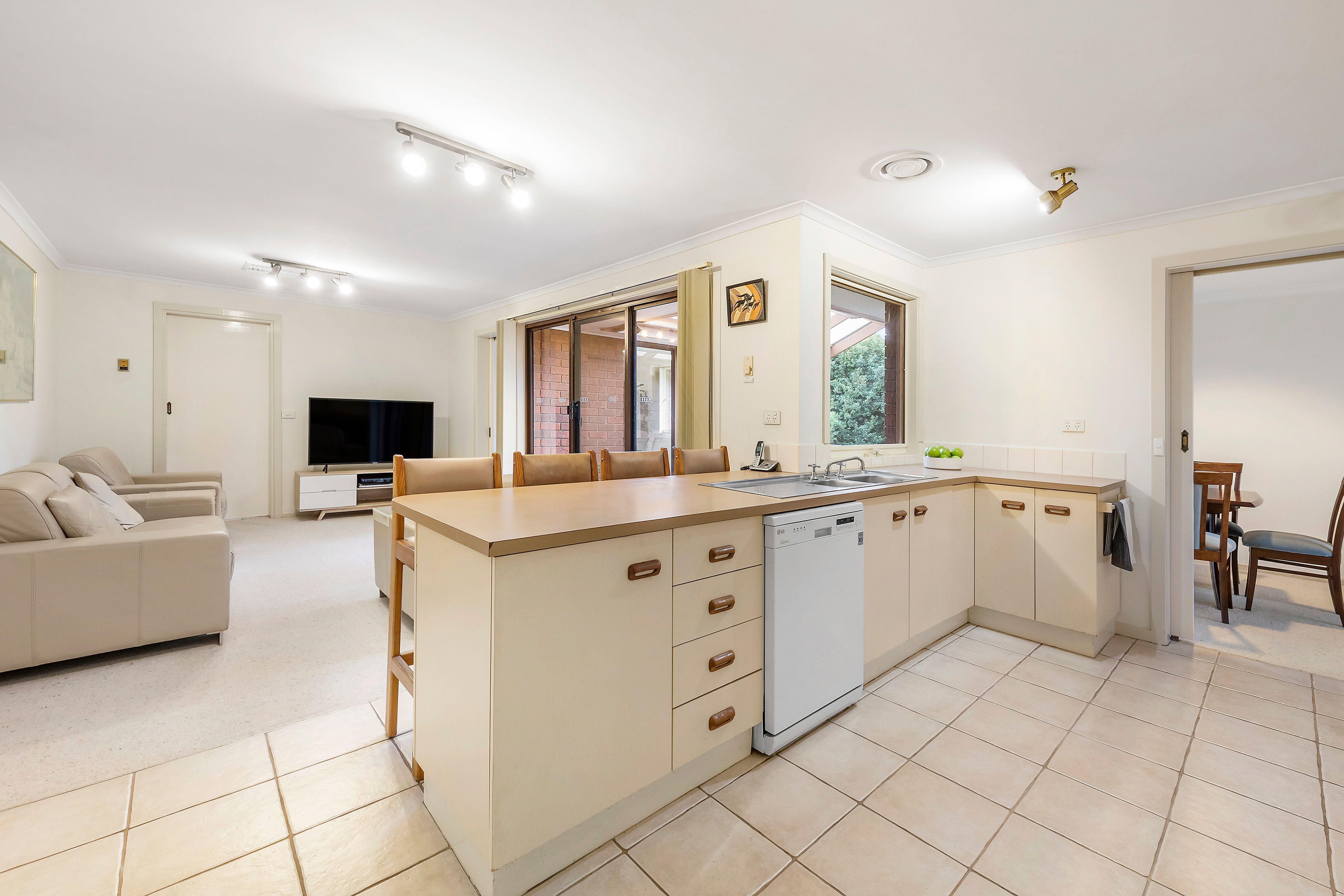 13 Murray Close, Frankston, VIC 3199