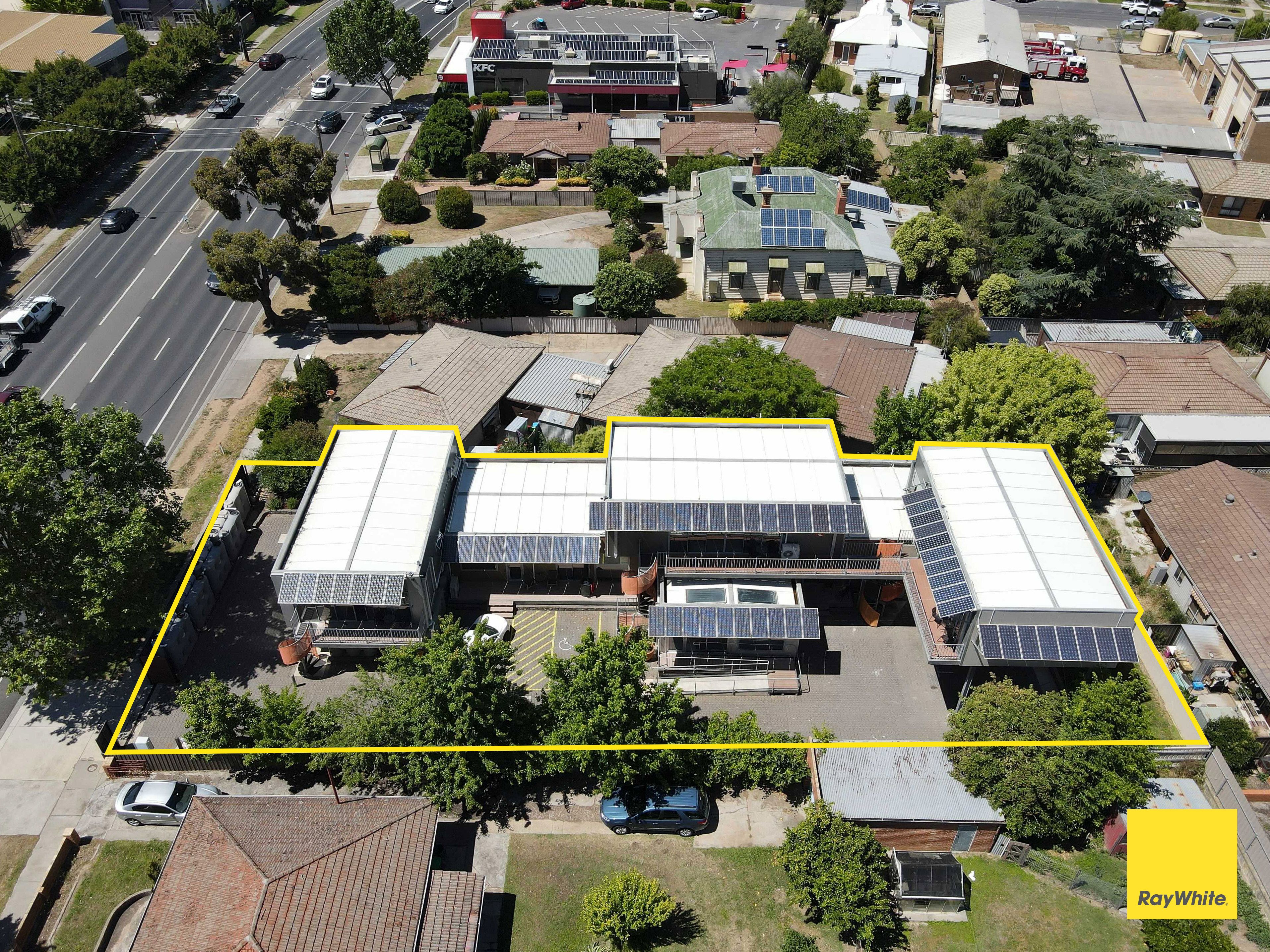 80 High Street , Kangaroo Flat VIC 3555