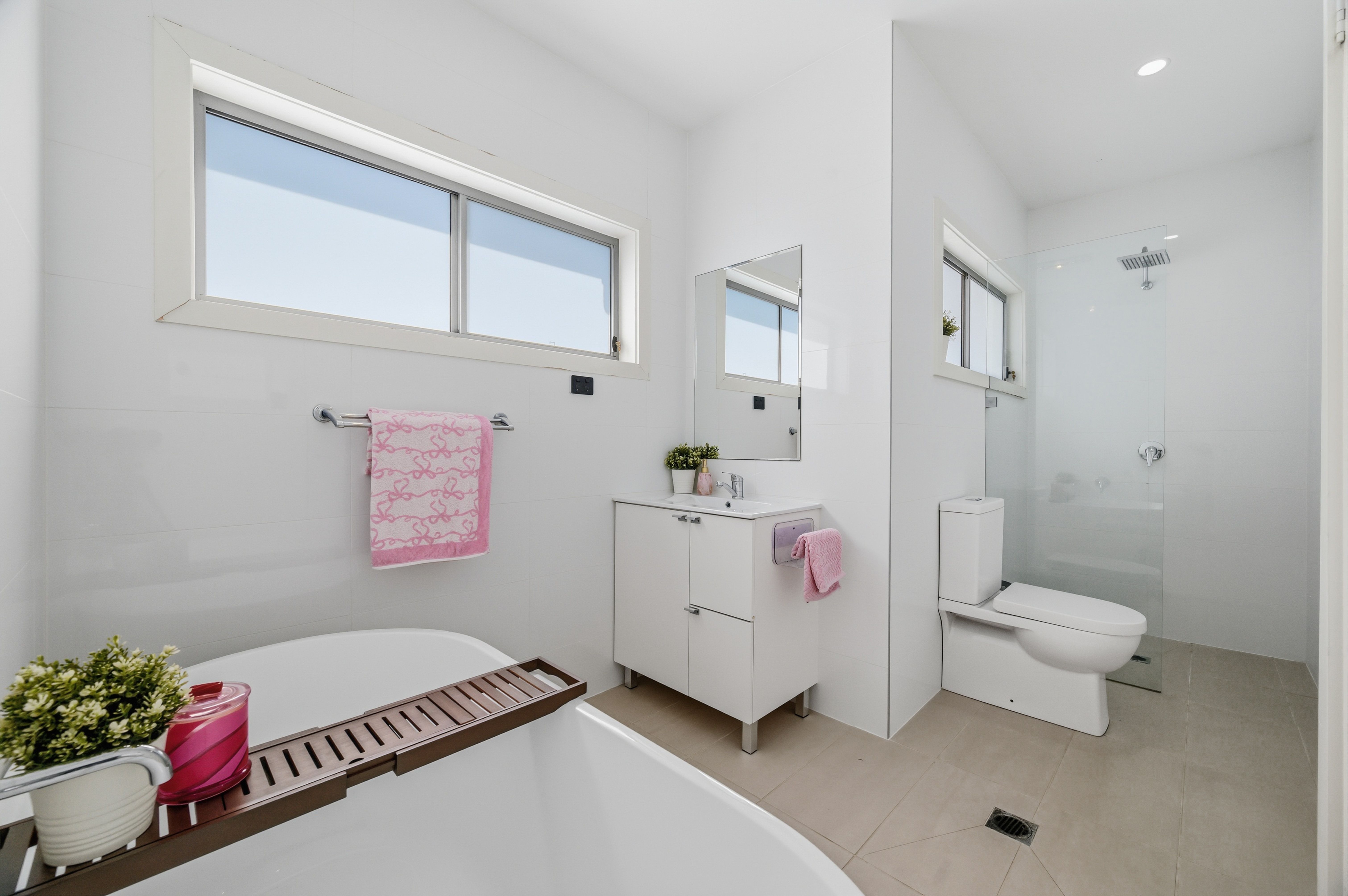 16 Jones Street — photo 12 of 13