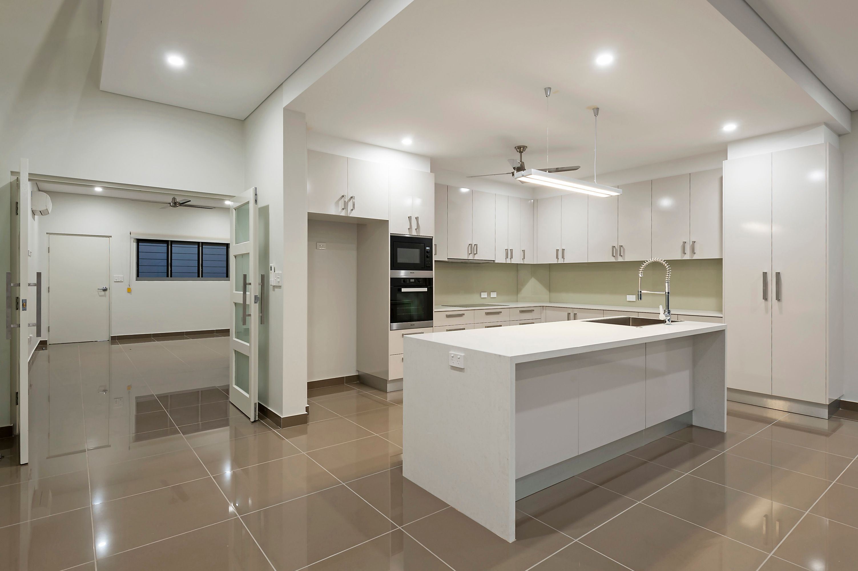 1/4 Melville Street — photo 5 of 22
