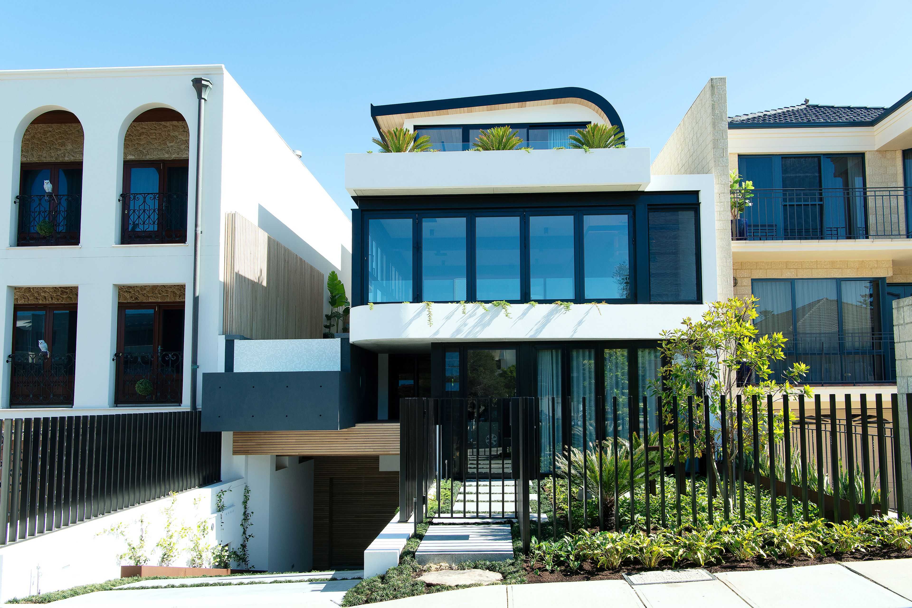 5B Overton Gardens, Cottesloe, WA 6011