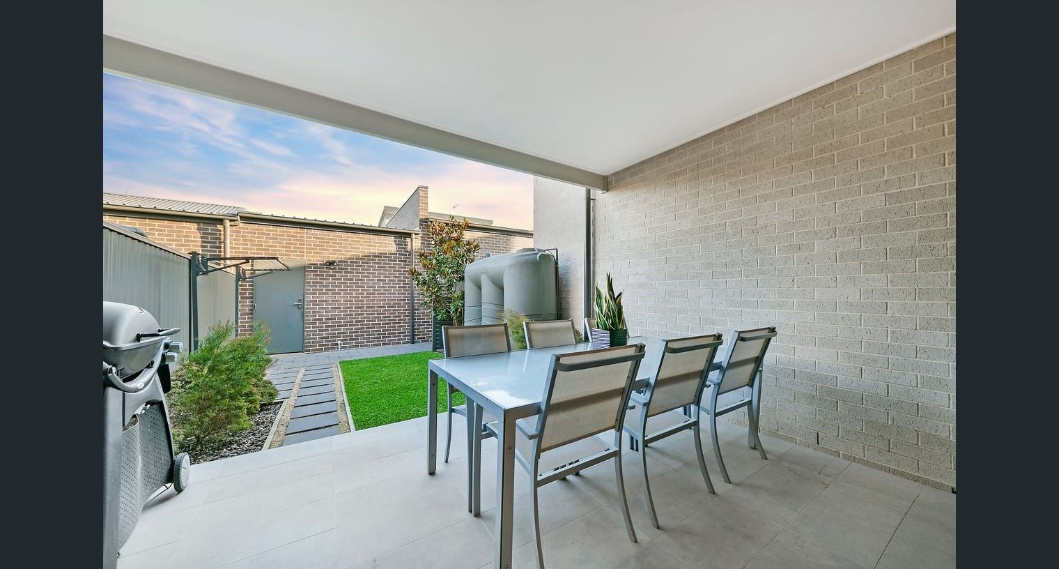 67 Elara Boulevard — photo 11 of 15