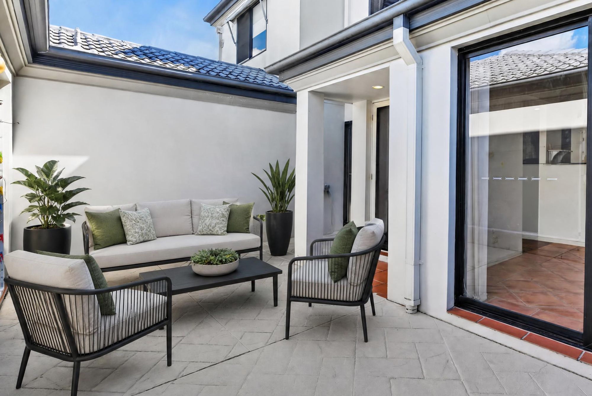 22/2 Bronberg Court — photo 16 of 28