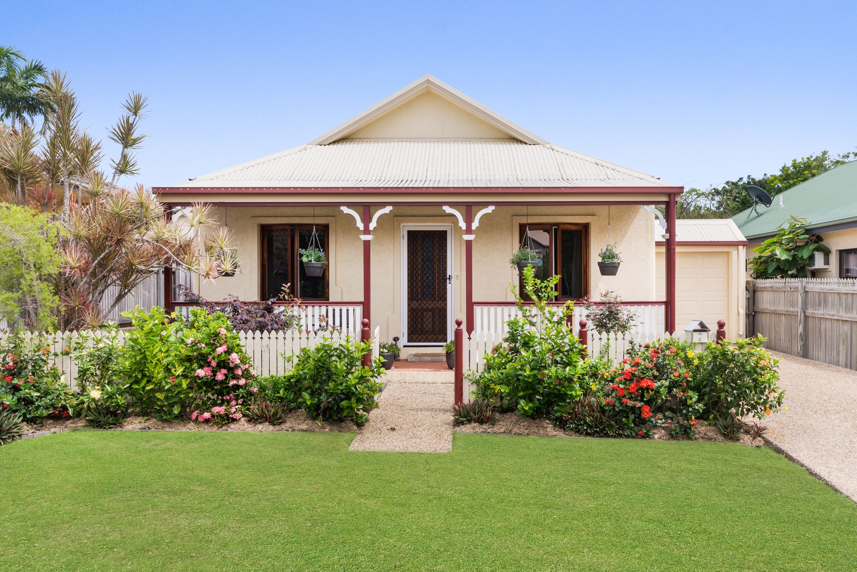 4 Silver Leaf Court, Douglas QLD 4814