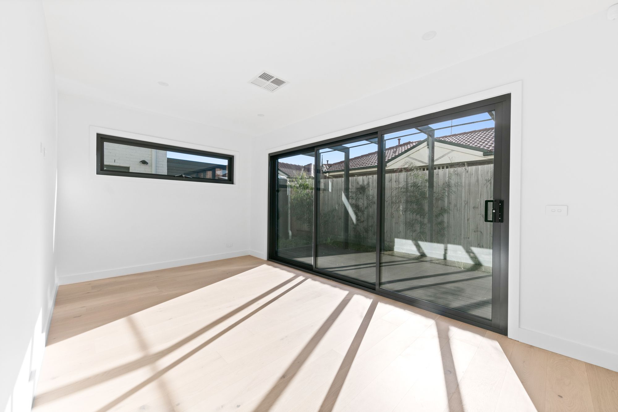 101A Queen Street — photo 4 of 11
