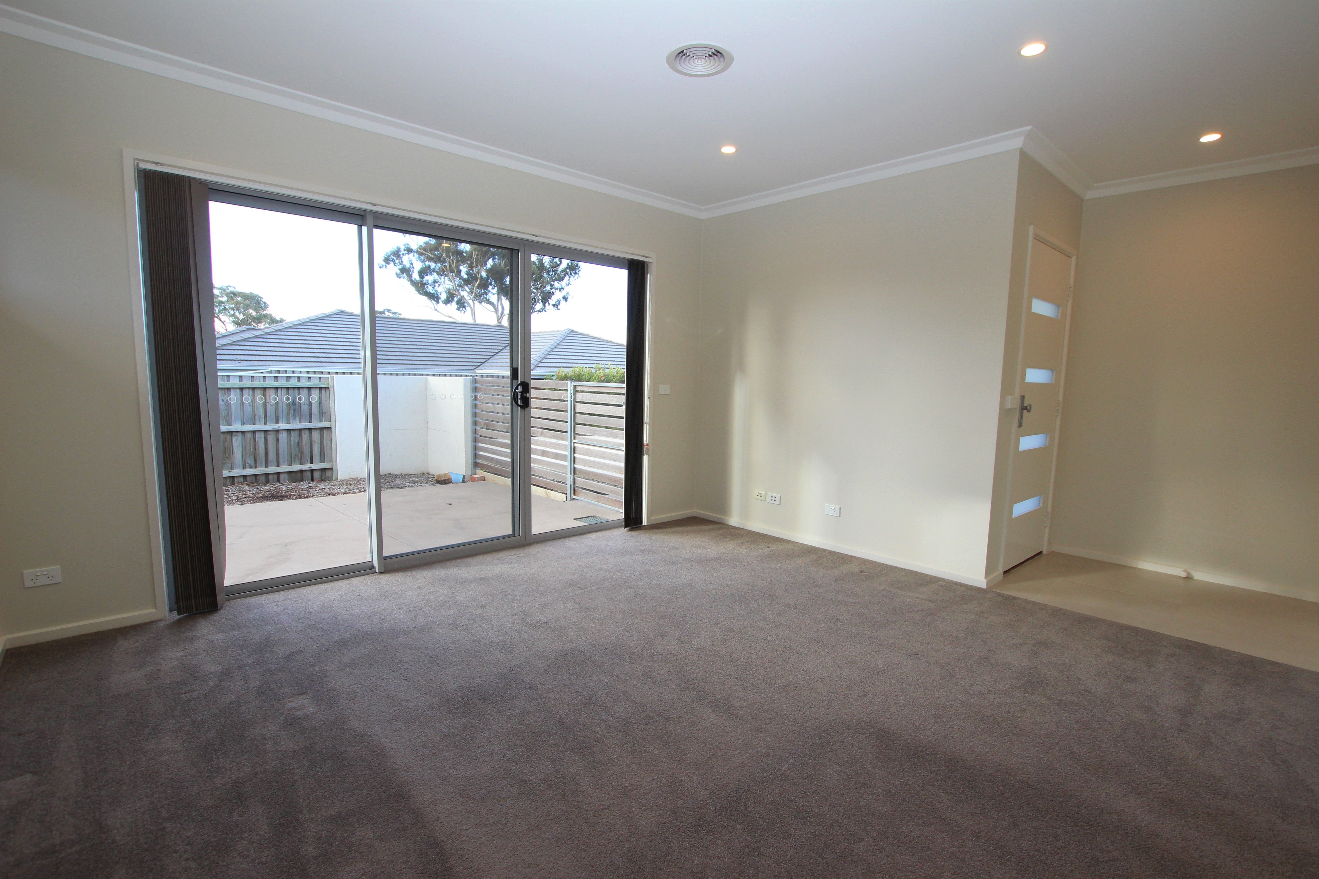 11/20-36 Maranunga Crescent, Crace, ACT 2911