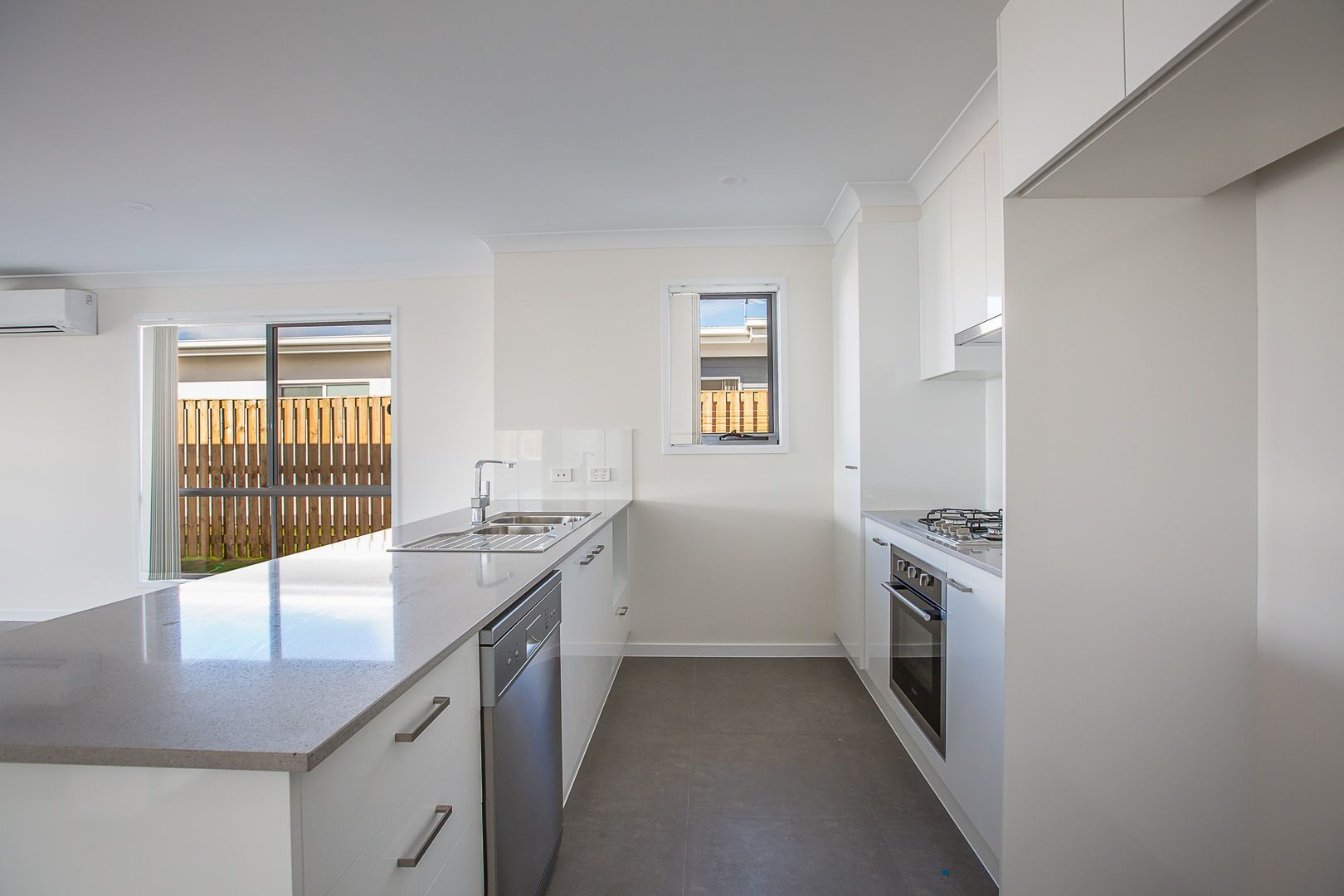 21 Lauenstein Crescent, Pimpama, QLD 4209