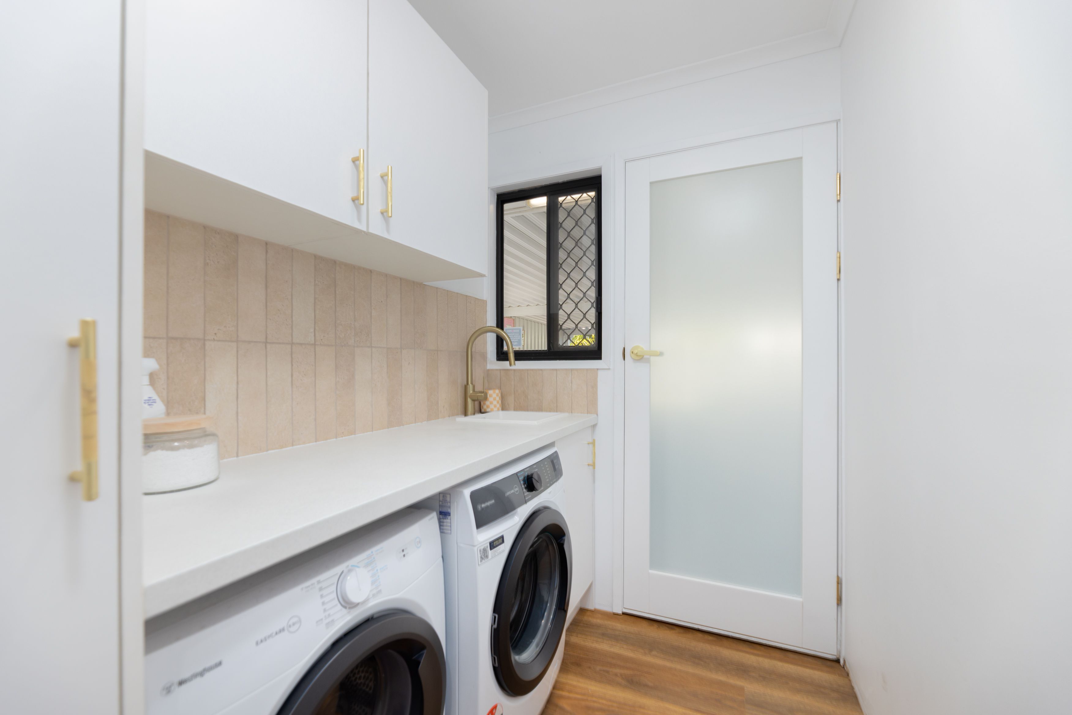 7 Topaz Street — photo 12 of 16