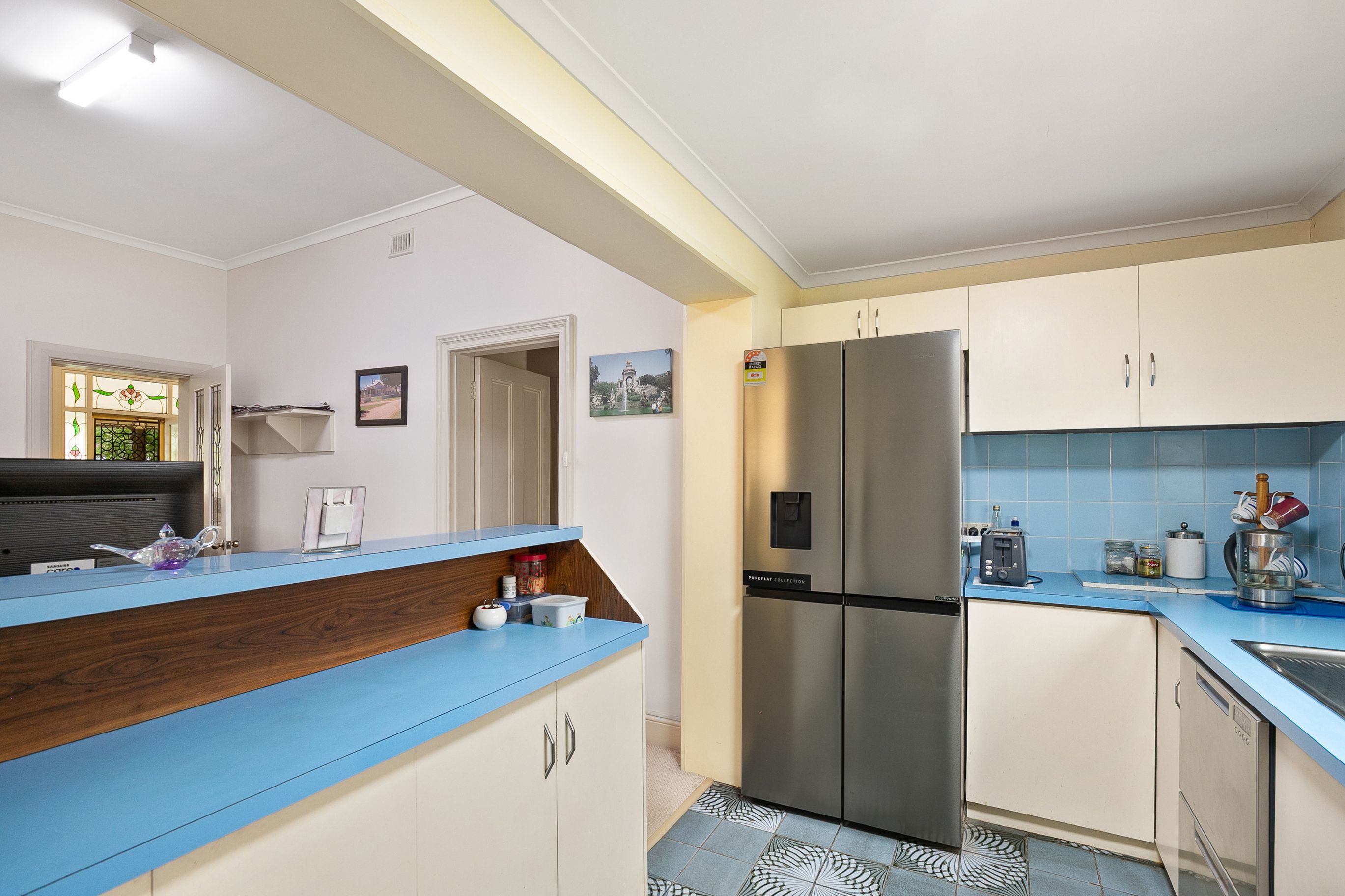 69 Mortimer Road — photo 11 of 30