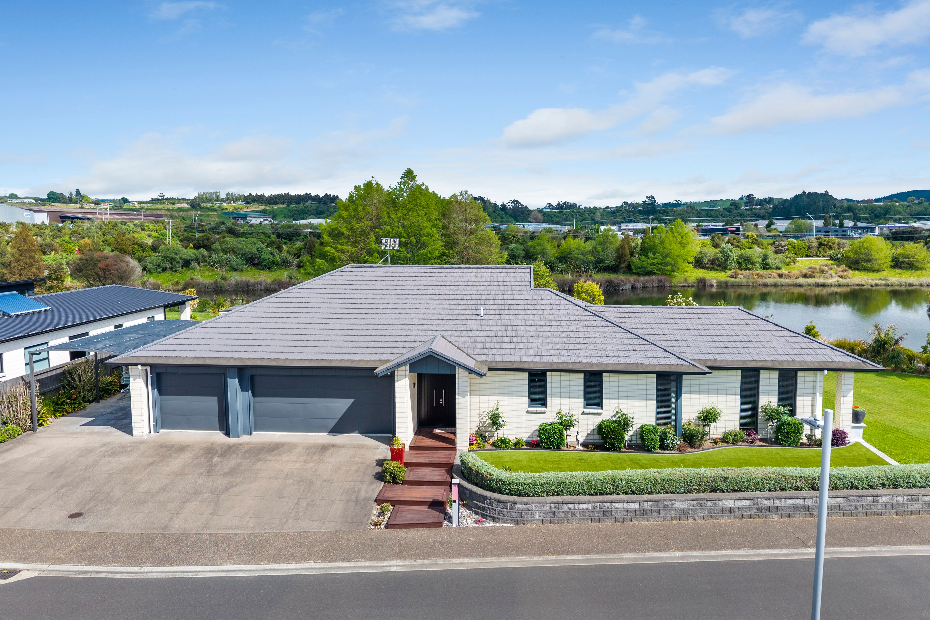 30 Double Bay Road, Pyes Pa, Tauranga City