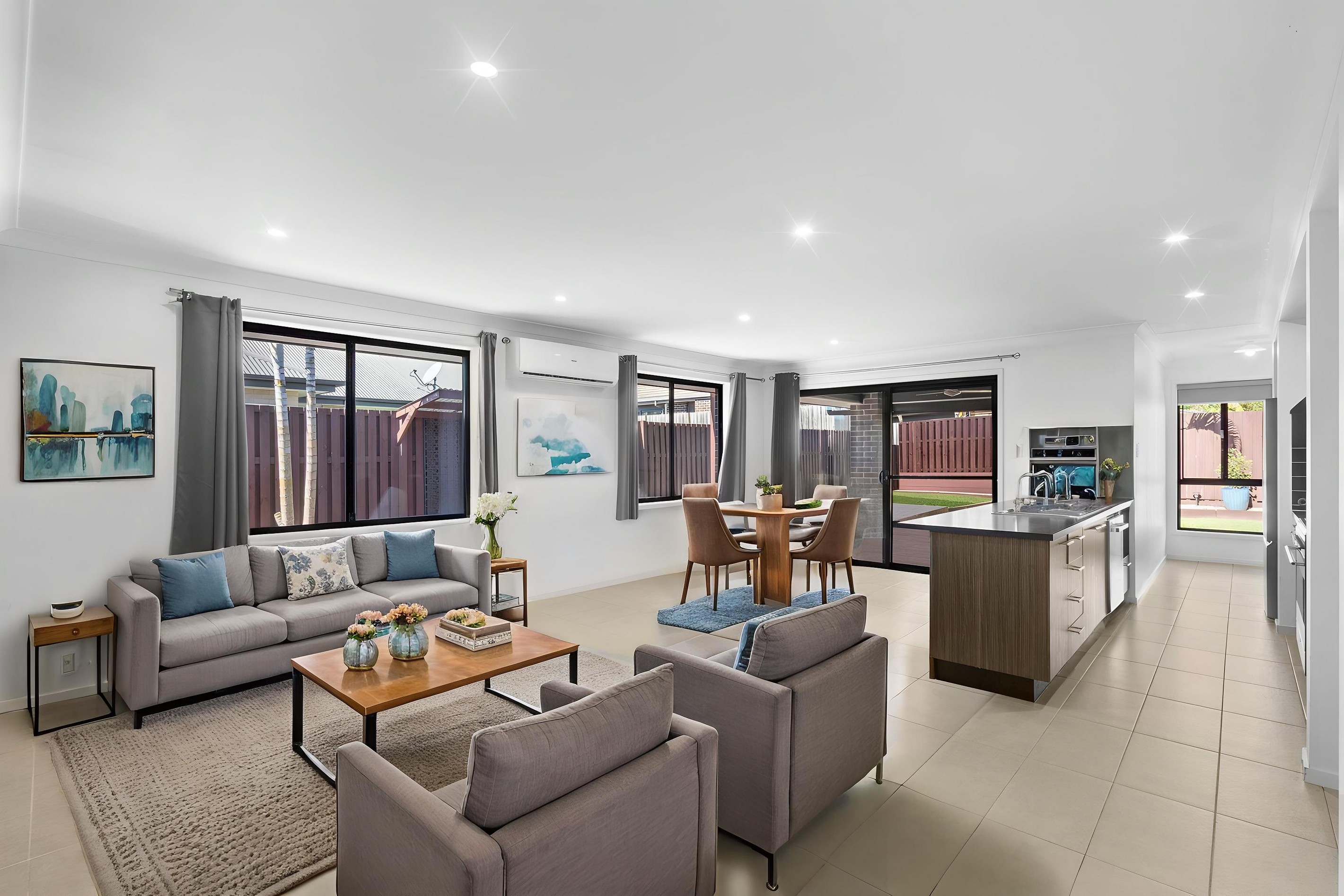 42 Mount Huntley Street, Park Ridge, QLD 4125