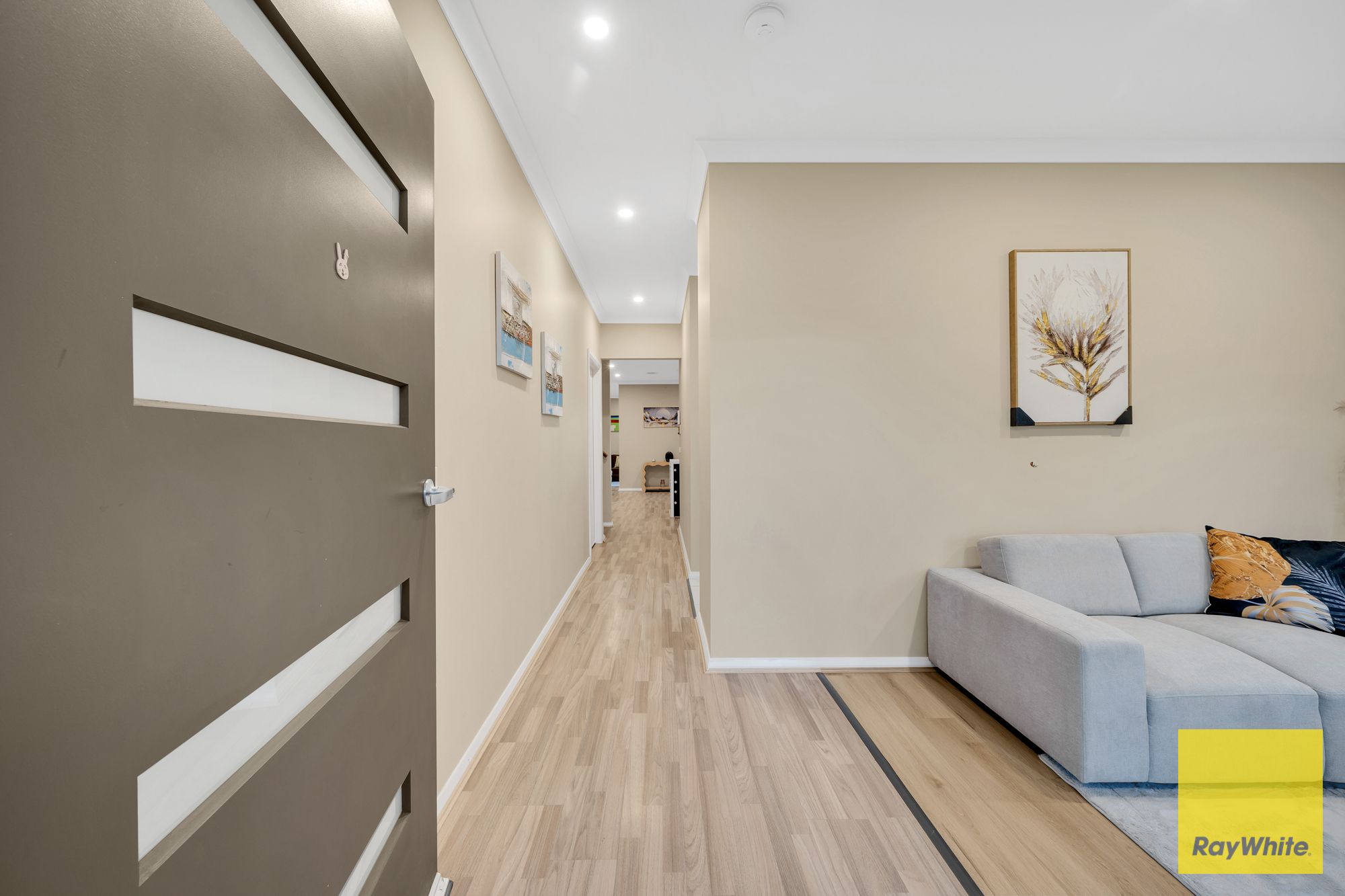 20 Clementine Boulevard — photo 3 of 30