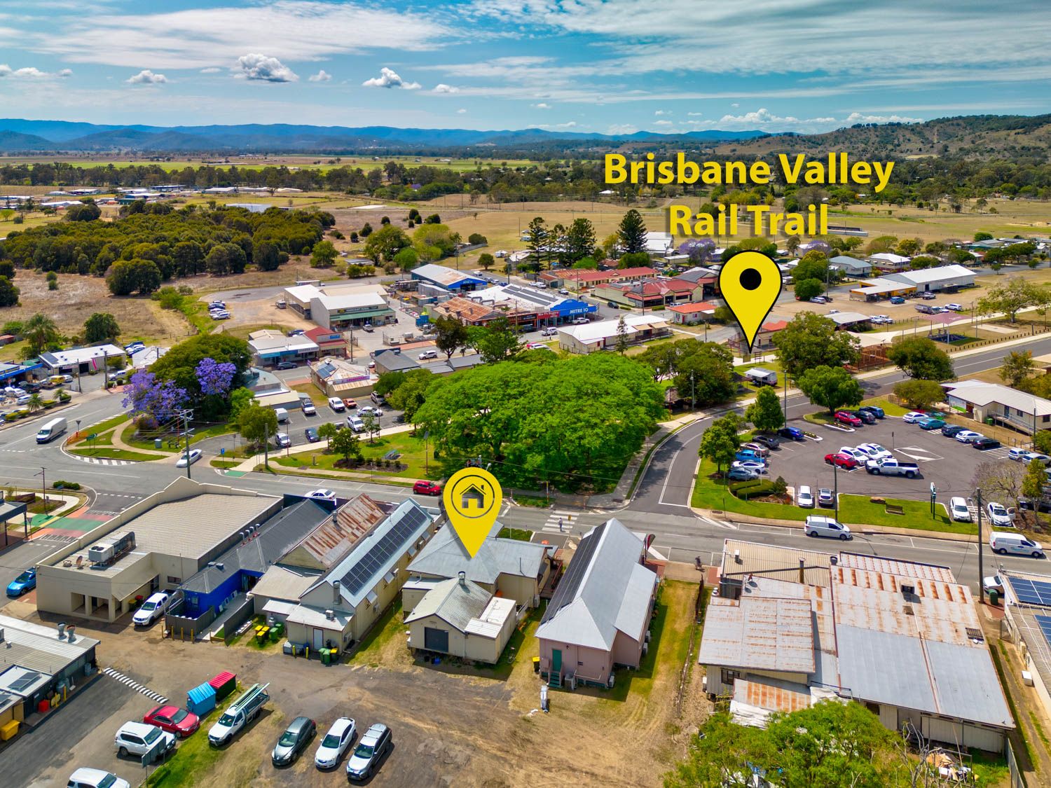 79 Main Street — photo from Ray White Rural Esk | Toogoolawah