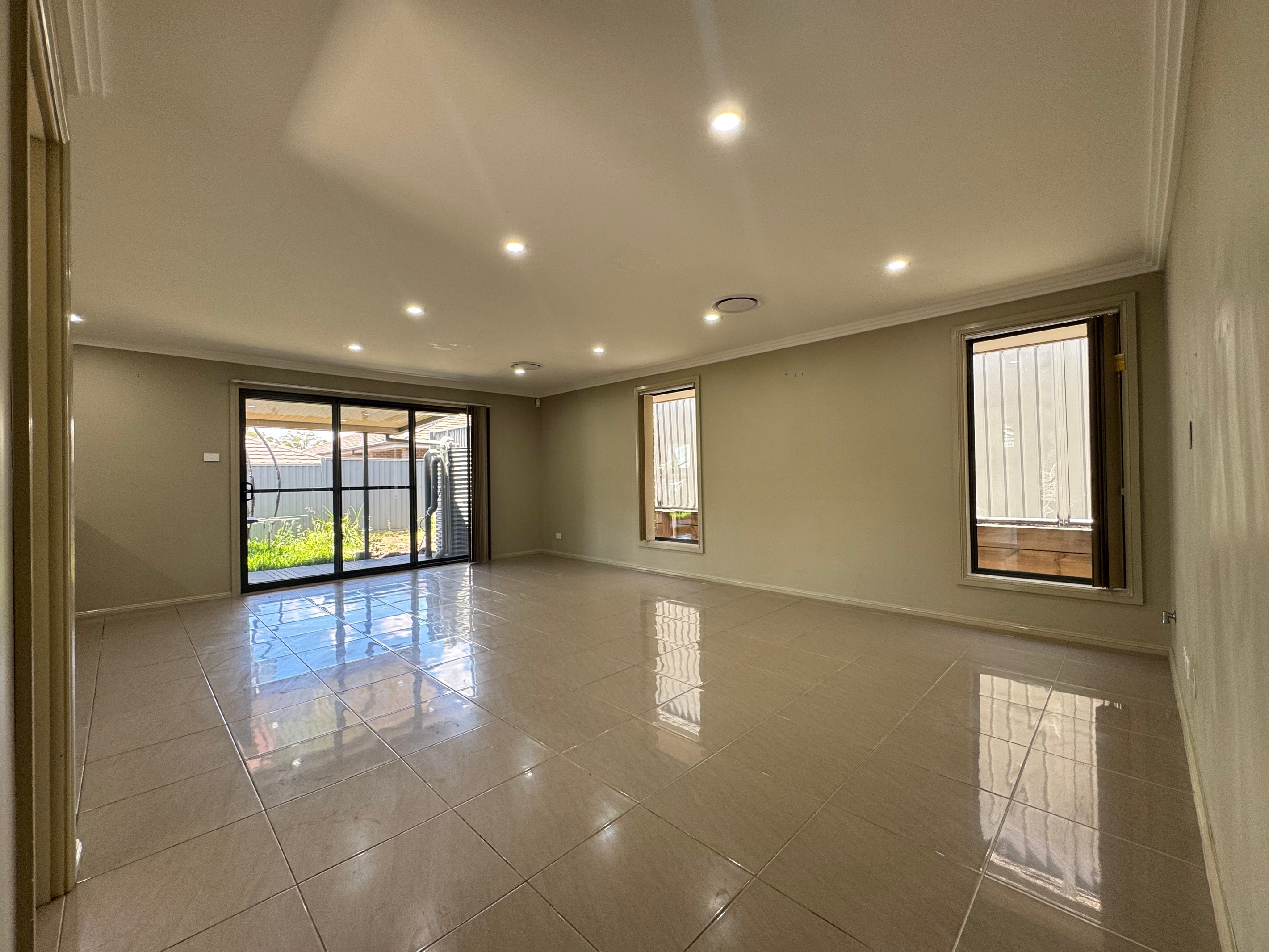 26 Matilda Road, JORDAN SPRINGS, NSW 2747