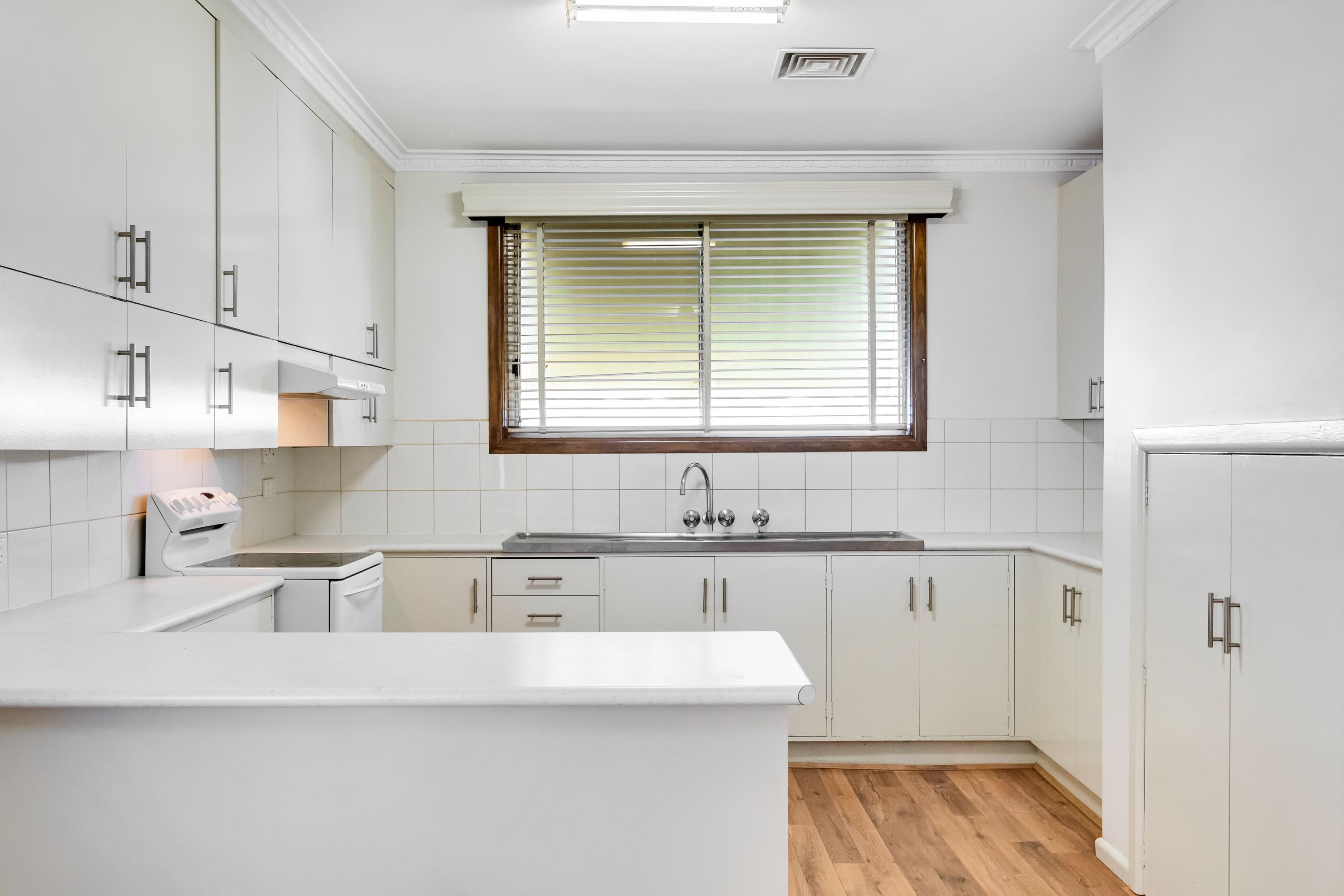 237 Seventh, Merbein South, VIC 3505 Leased House Ray White Mildura