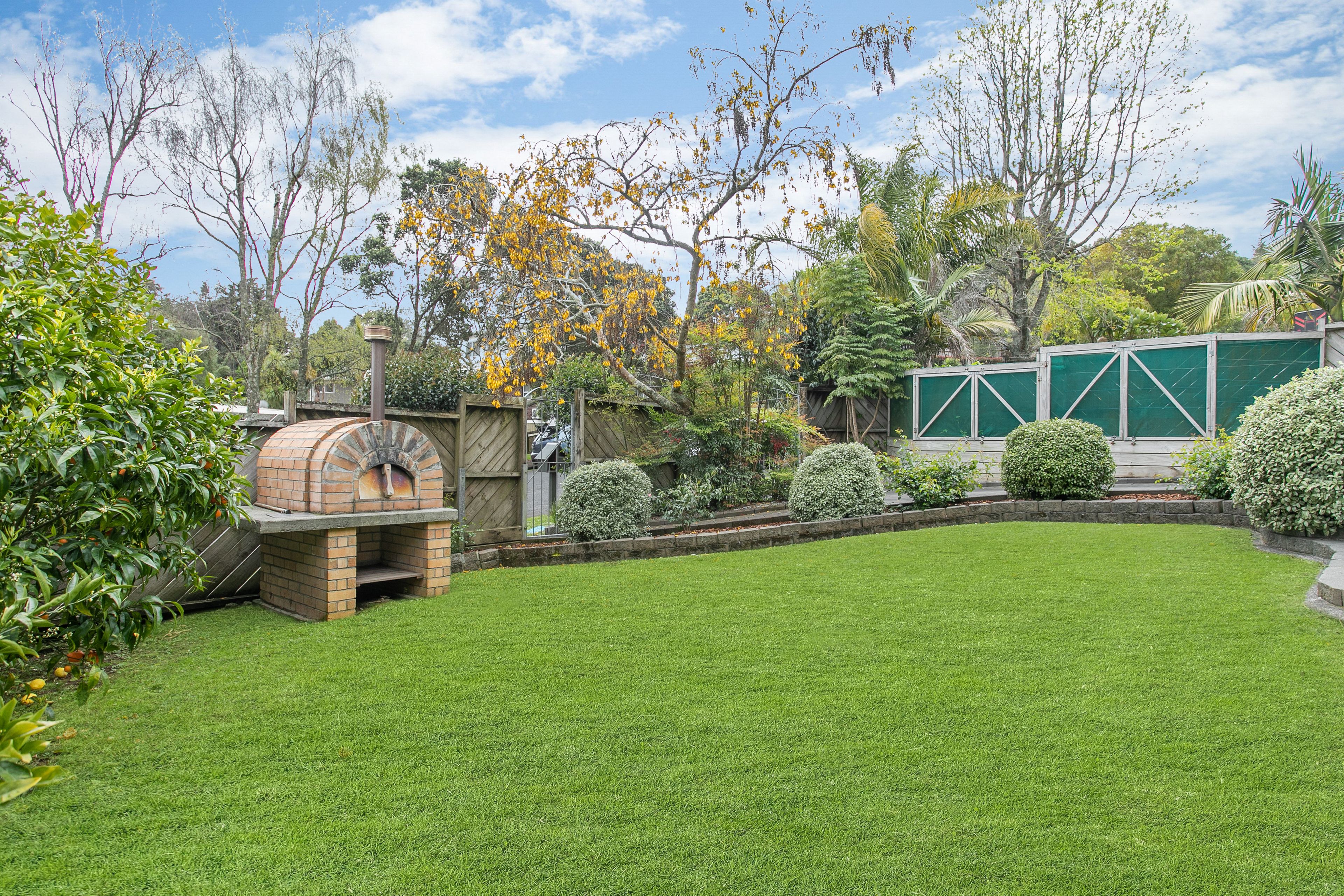 21a Gibbs Crescent, Red Hill, Papakura