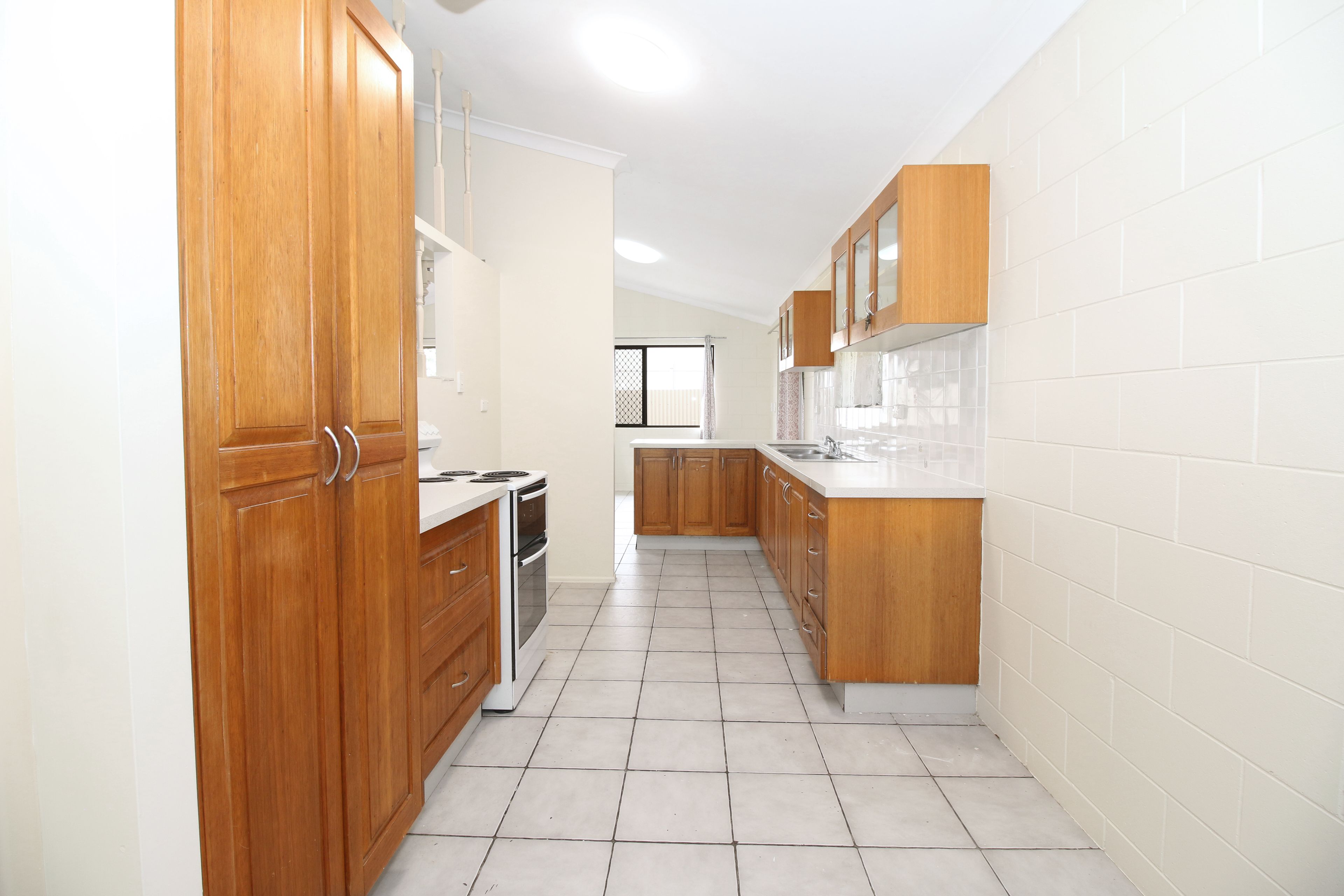 93 Yolanda Drive, Annandale, QLD 4814