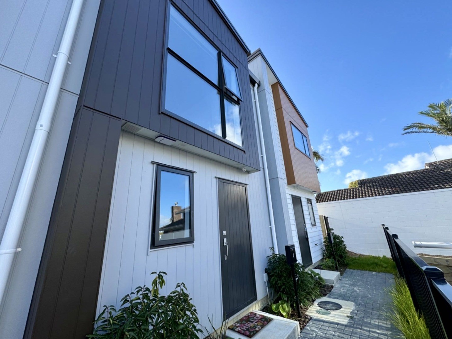 Henderson, Waitakere City