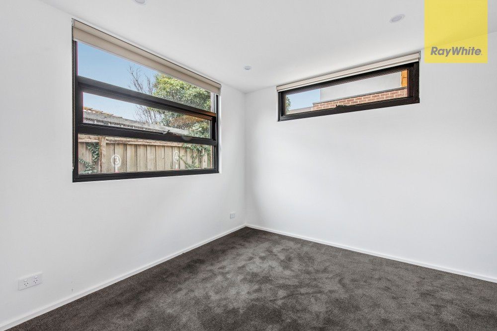 11/12-14 Adele Avenue, Ferntree Gully, VIC 3156