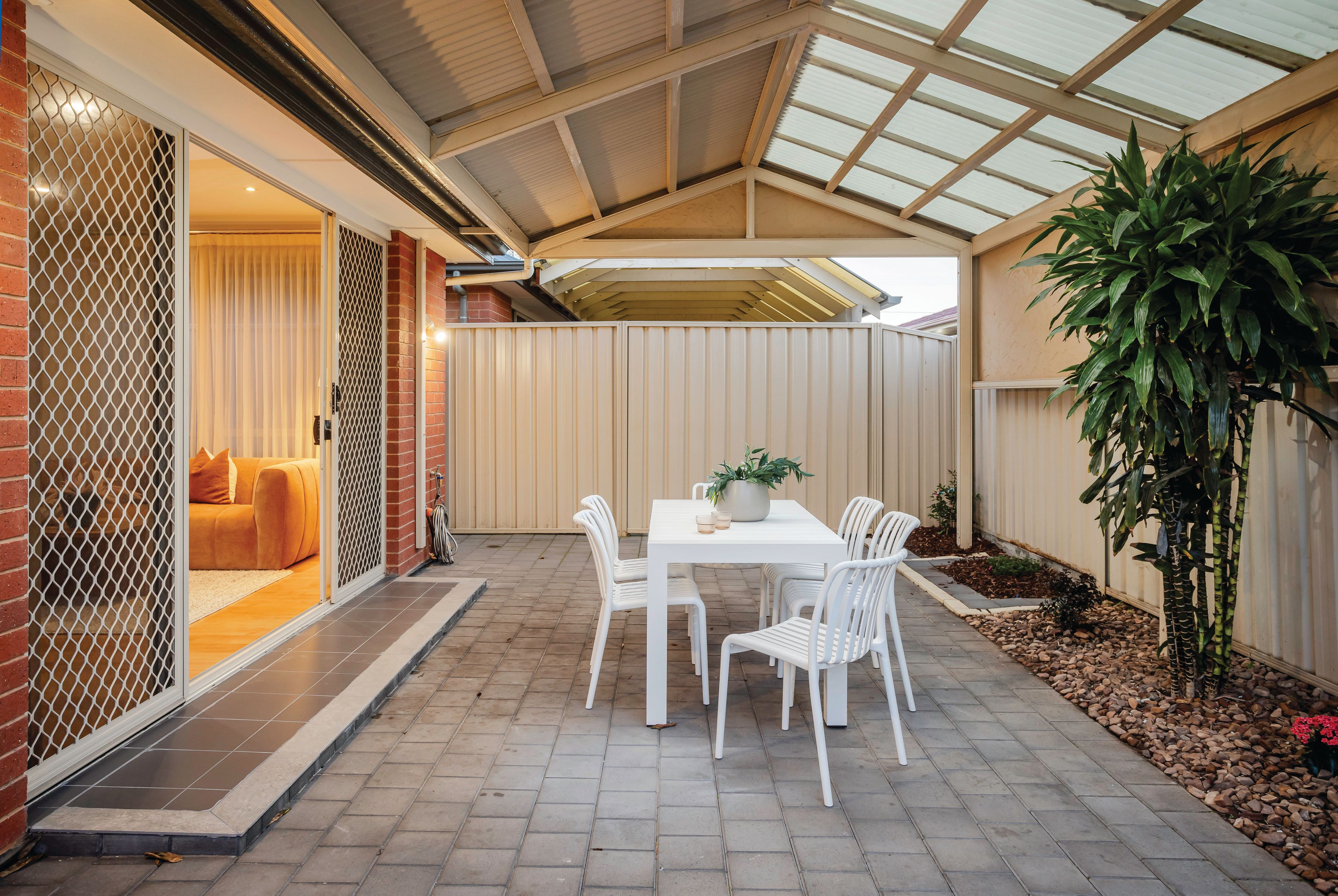46 Jervois Street — photo 27 of 28
