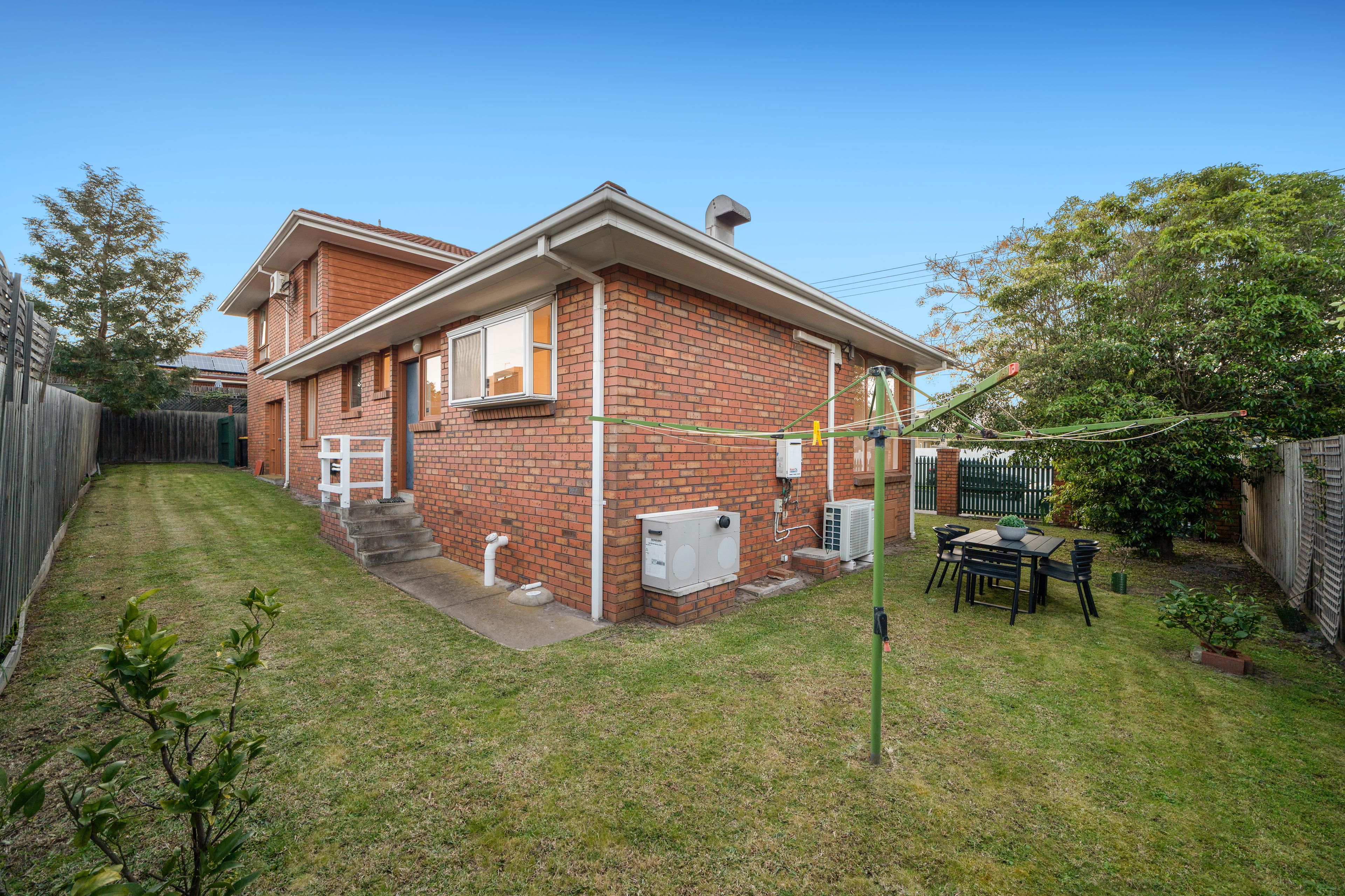 34 Johnston Street — photo 18 of 23