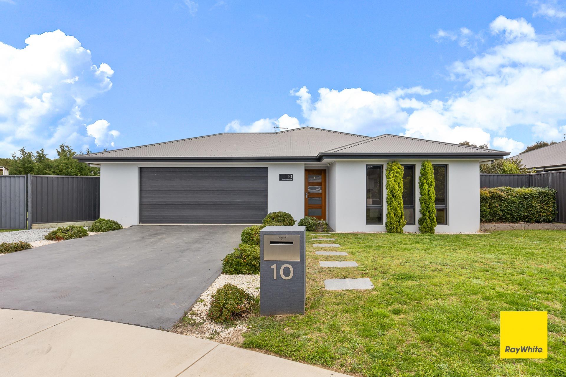 10 Chinnery Close — photo from Ray White Bungendore