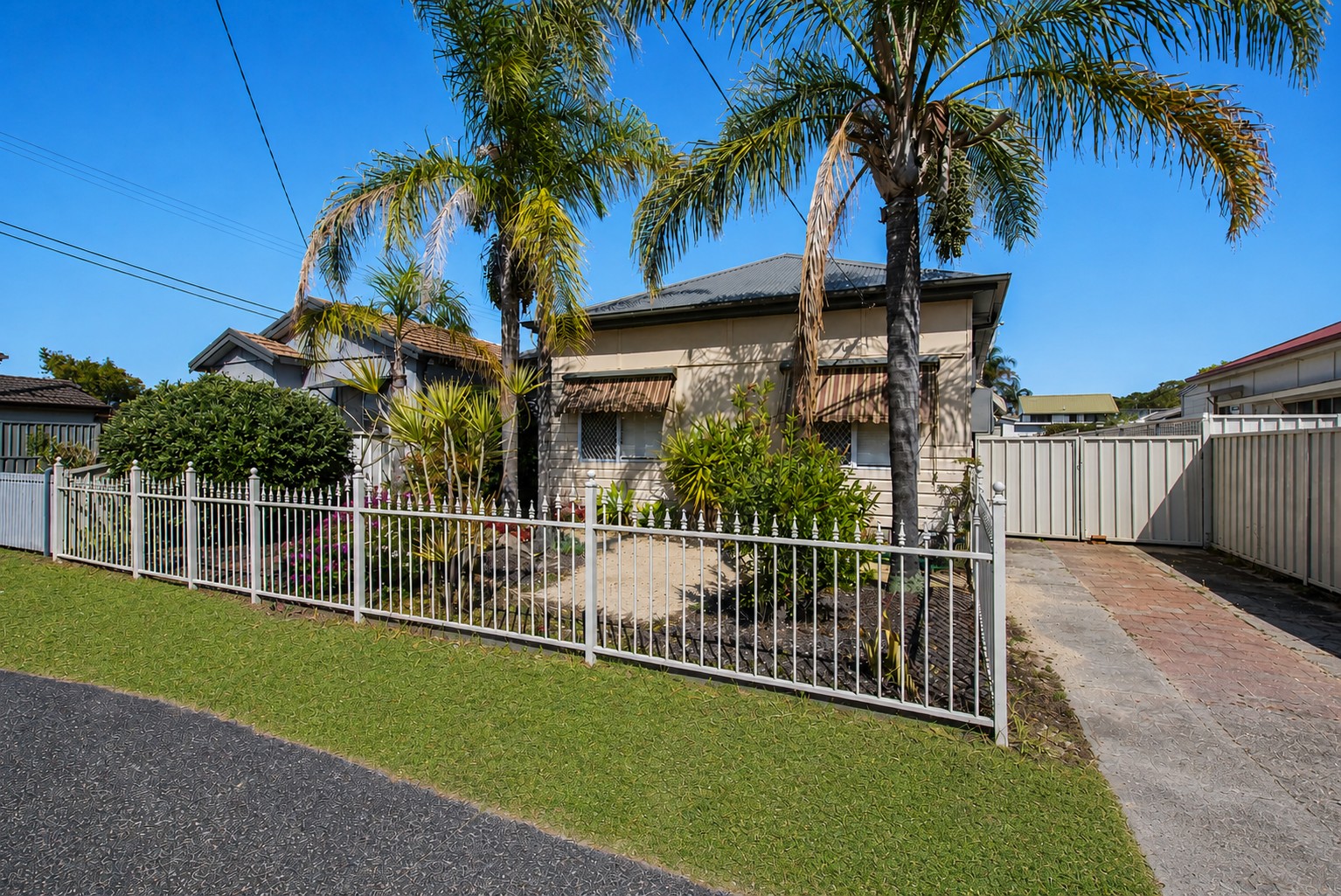 4 Bourke Road, Ettalong Beach, NSW 2257