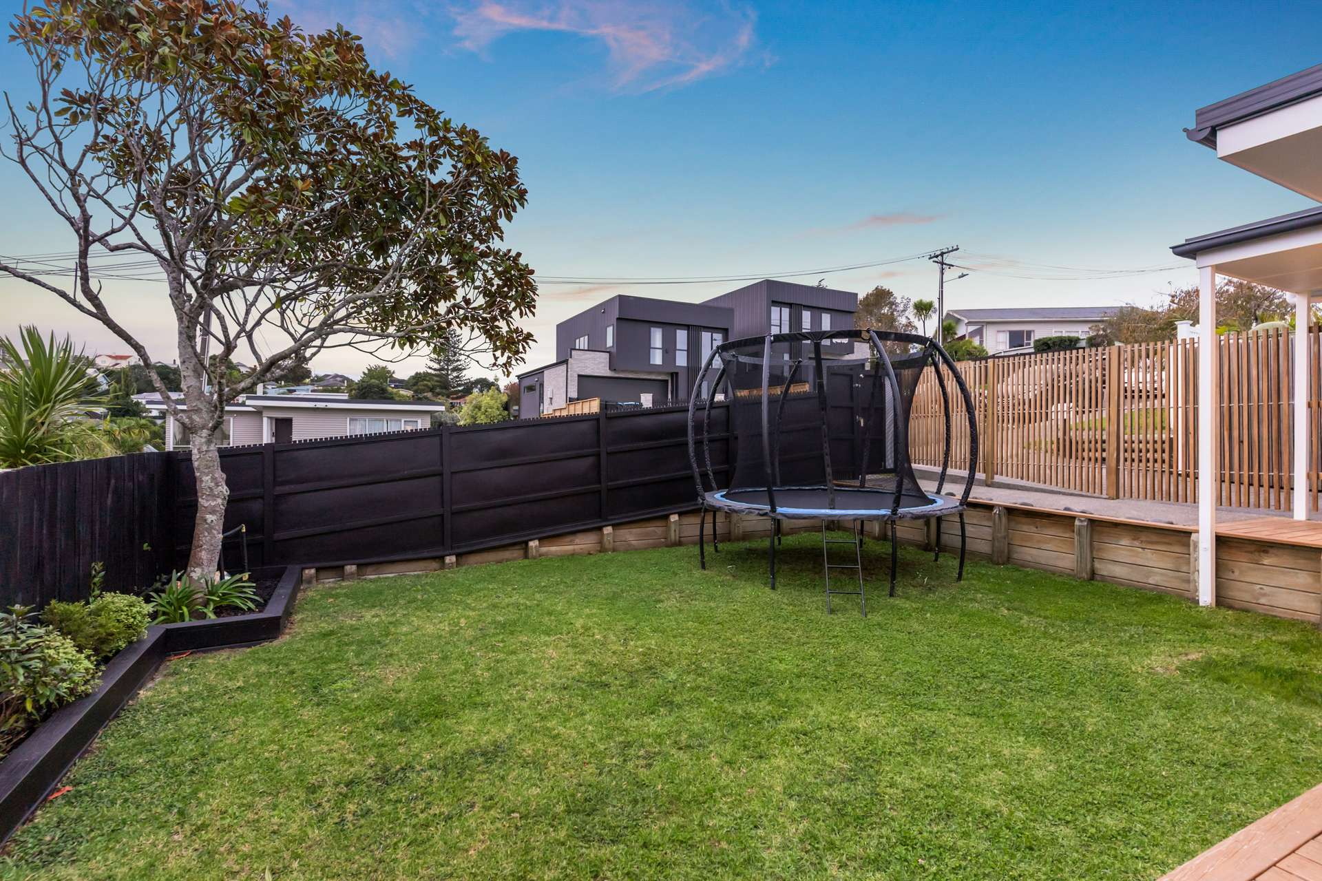 4 Hilltop Street photo 14